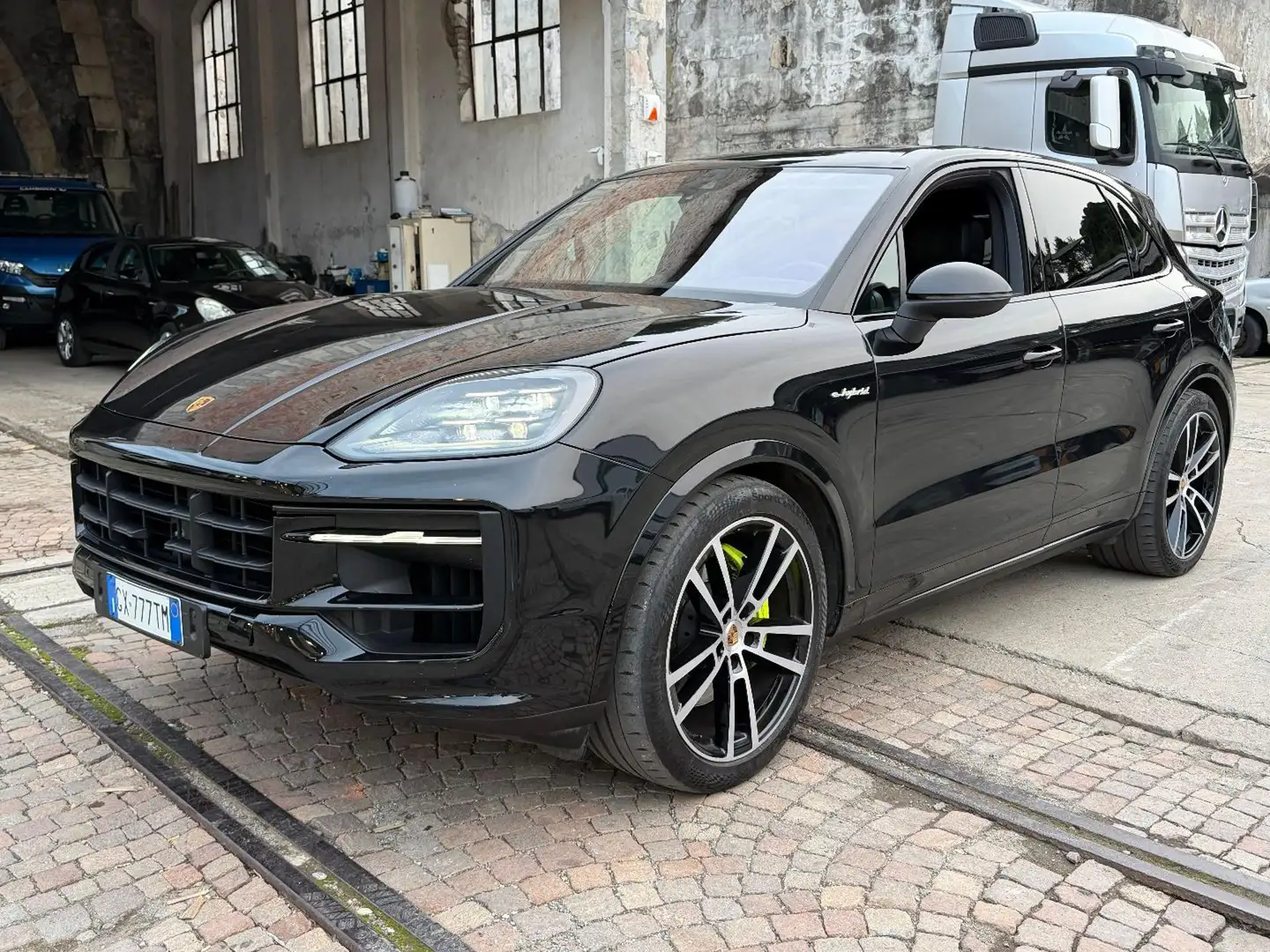 Porsche Cayenne 3.0 V6 E-Hybrid Nero - 1