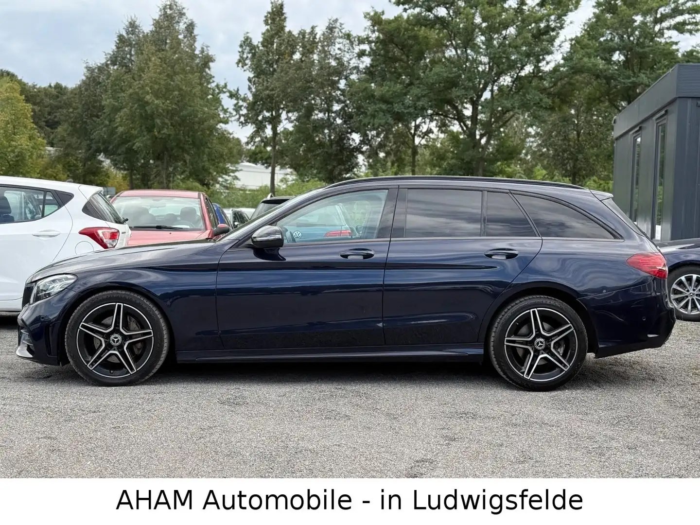 Mercedes-Benz C 220 d T AMG|4MATIC|LED|TEMPOMAT|LEDER|APPLECAR Blau - 2