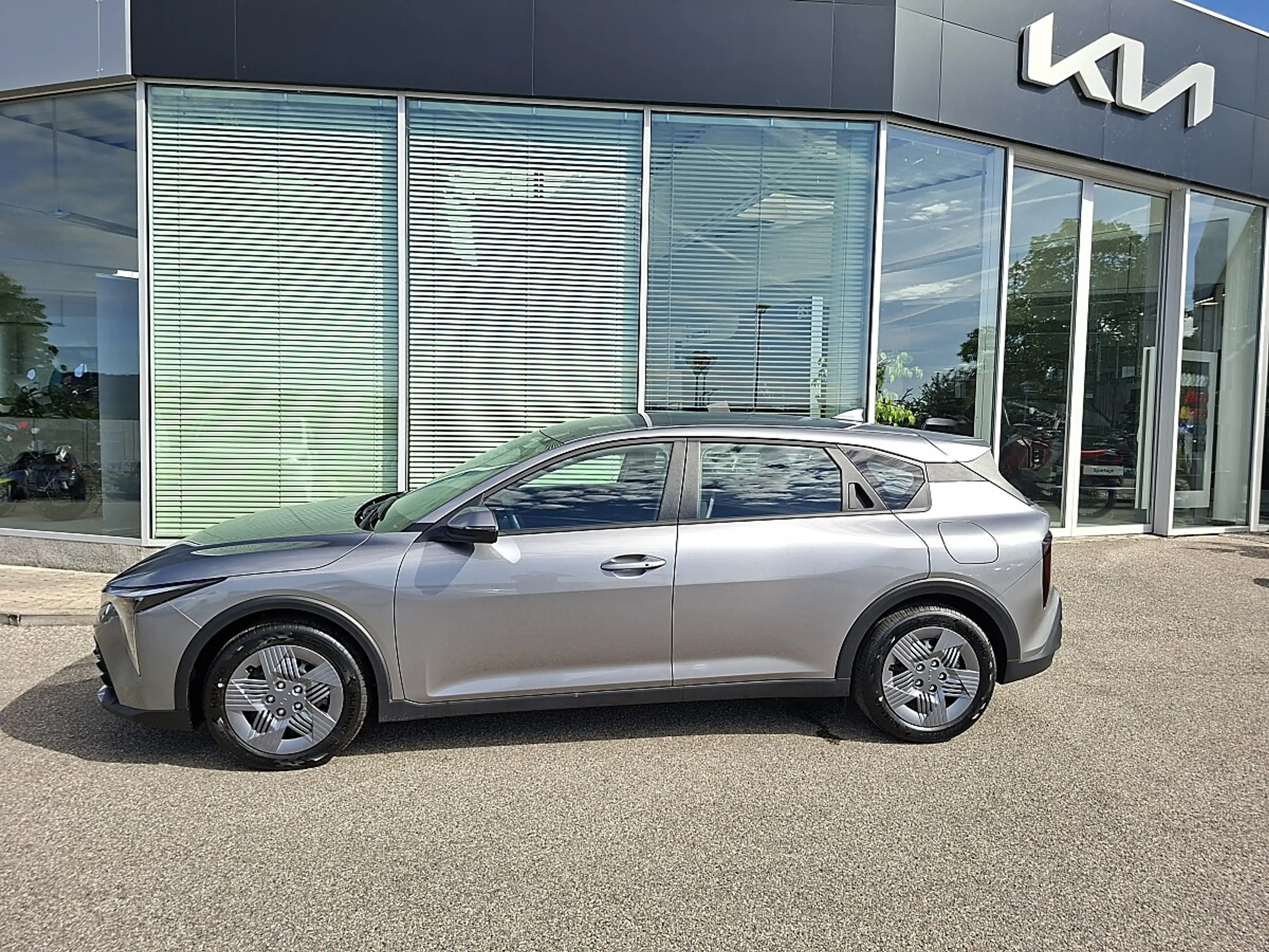 Kia K4 1,0 TGDI Titan-Ausstatttung — photo 3