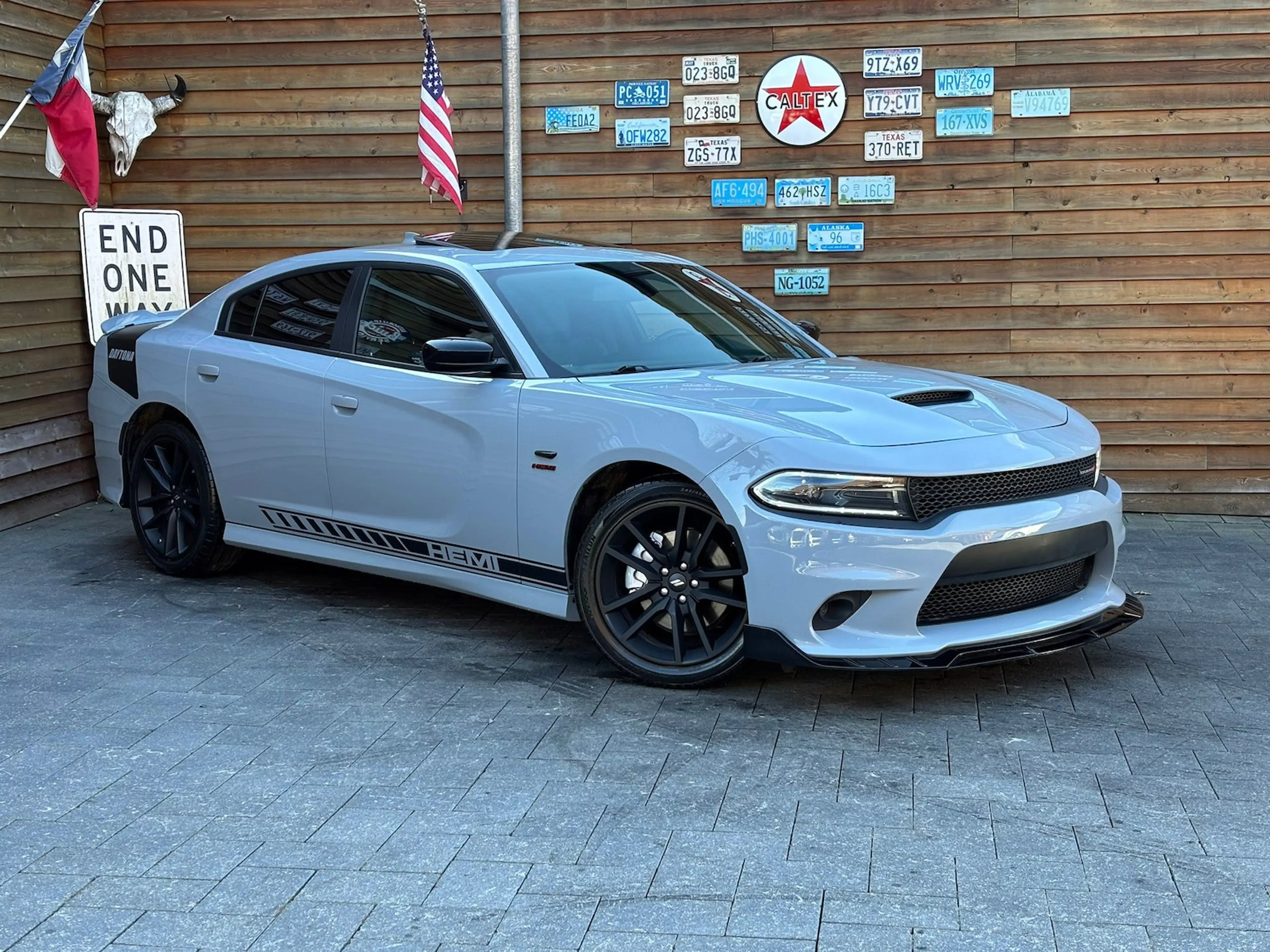 Dodge Charger R/T 5,7L V8 CarPlay Daytona Schiebed LED — photo 2