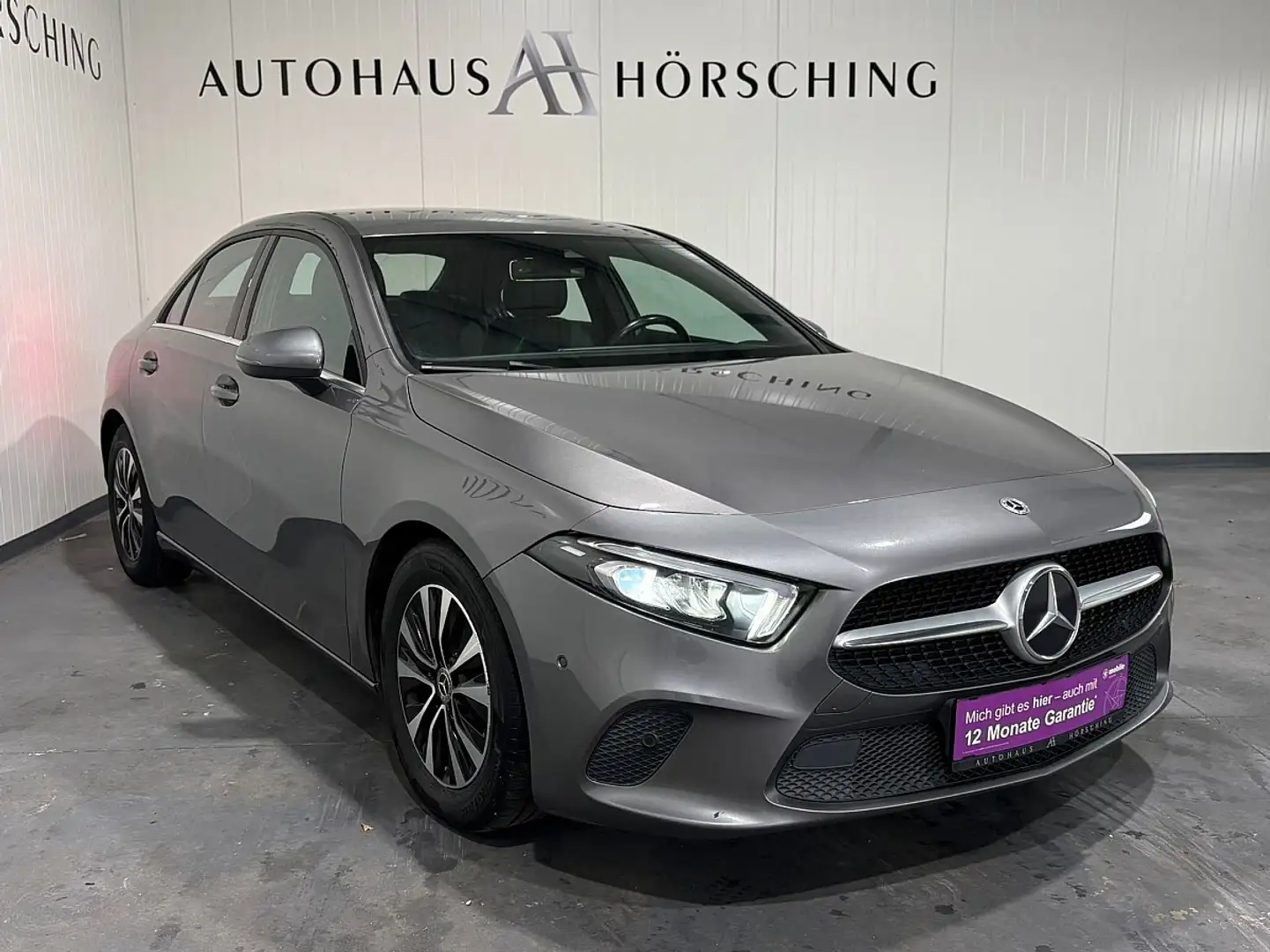 Mercedes-Benz A 180 d Limousine///Sitzheizung///Navi/// Grijs - 1