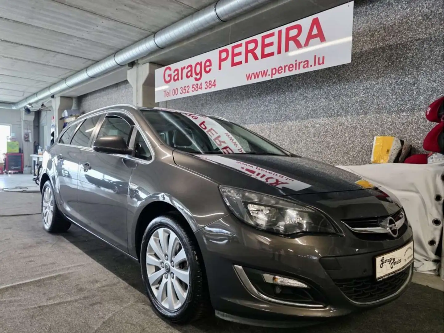 Opel Astra 2.0 CDTi SPORTS TOURER CUIR NAVI Gris - 1