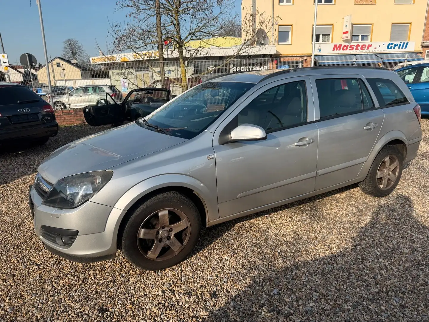 Opel Astra 1.8 ECOTEC Edition 92kW Automatik Silber - 2