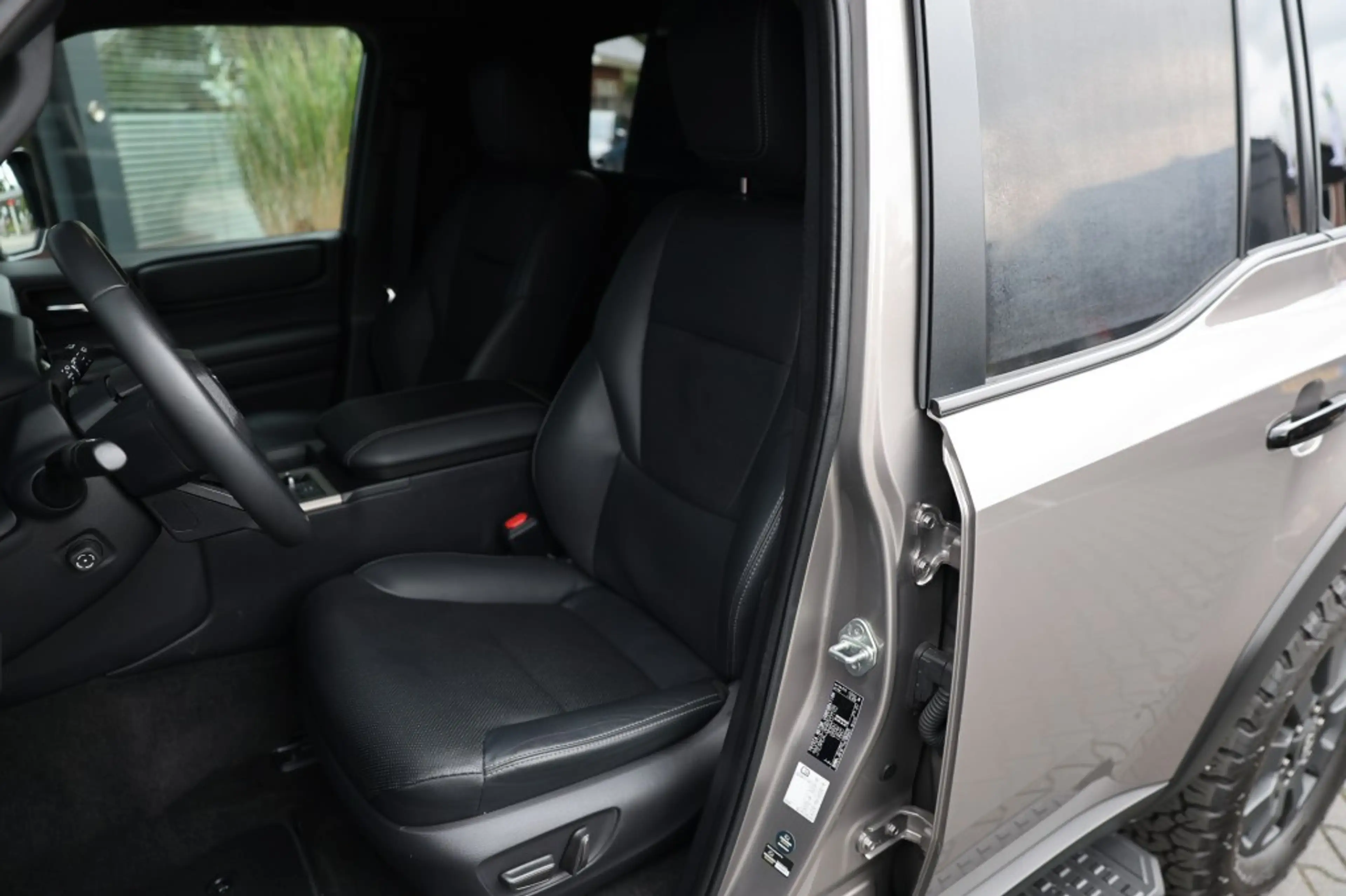 Toyota Land Cruiser 2.8 D-4D 5DRS ELEGANCE A/T VAN BPM — photo 10