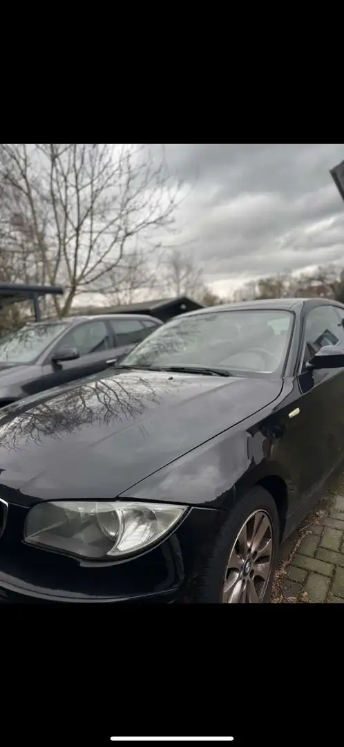 BMW 116 116i Schwarz - 1