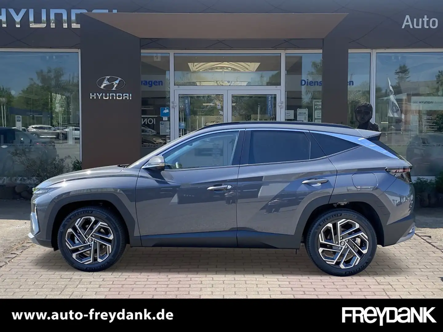 Hyundai TUCSON FL HEV (MY25) 1.6 T-GDi AT 4WD PRIME Assistenz-Pak Grau - 2