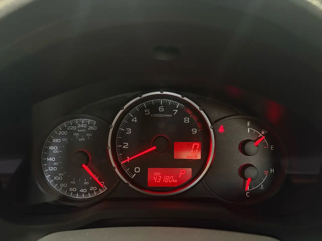 Subaru BRZ снимка Subaru BRZ