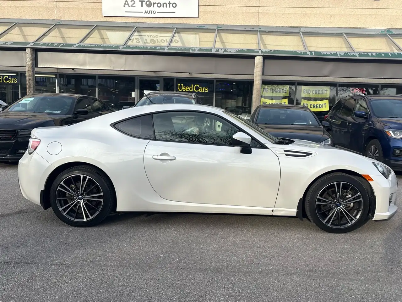 Subaru BRZ снимка Subaru BRZ