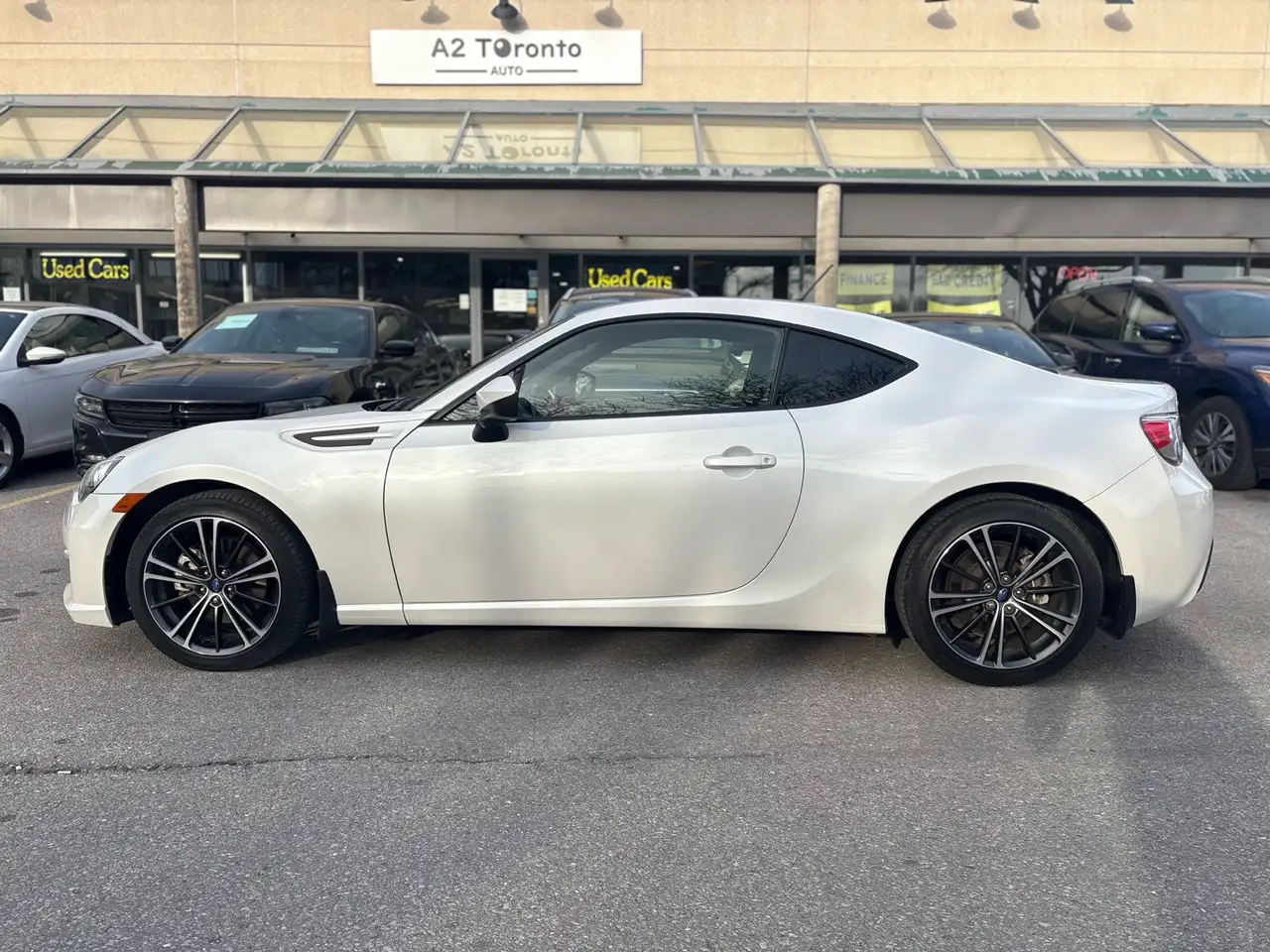 Subaru BRZ снимка Subaru BRZ