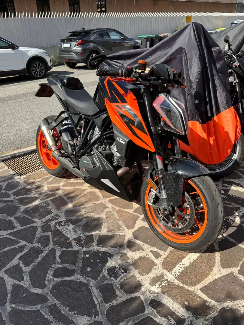 KTM 1290 Super Duke R - 2