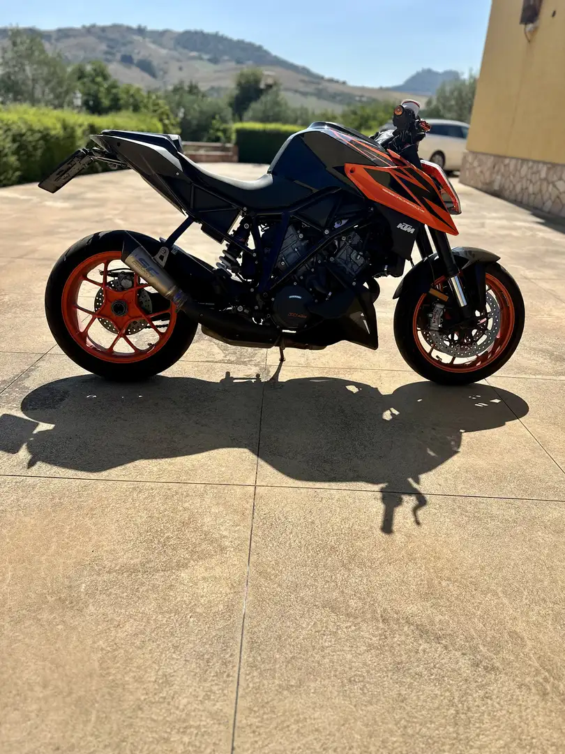 KTM 1290 Super Duke R - 2