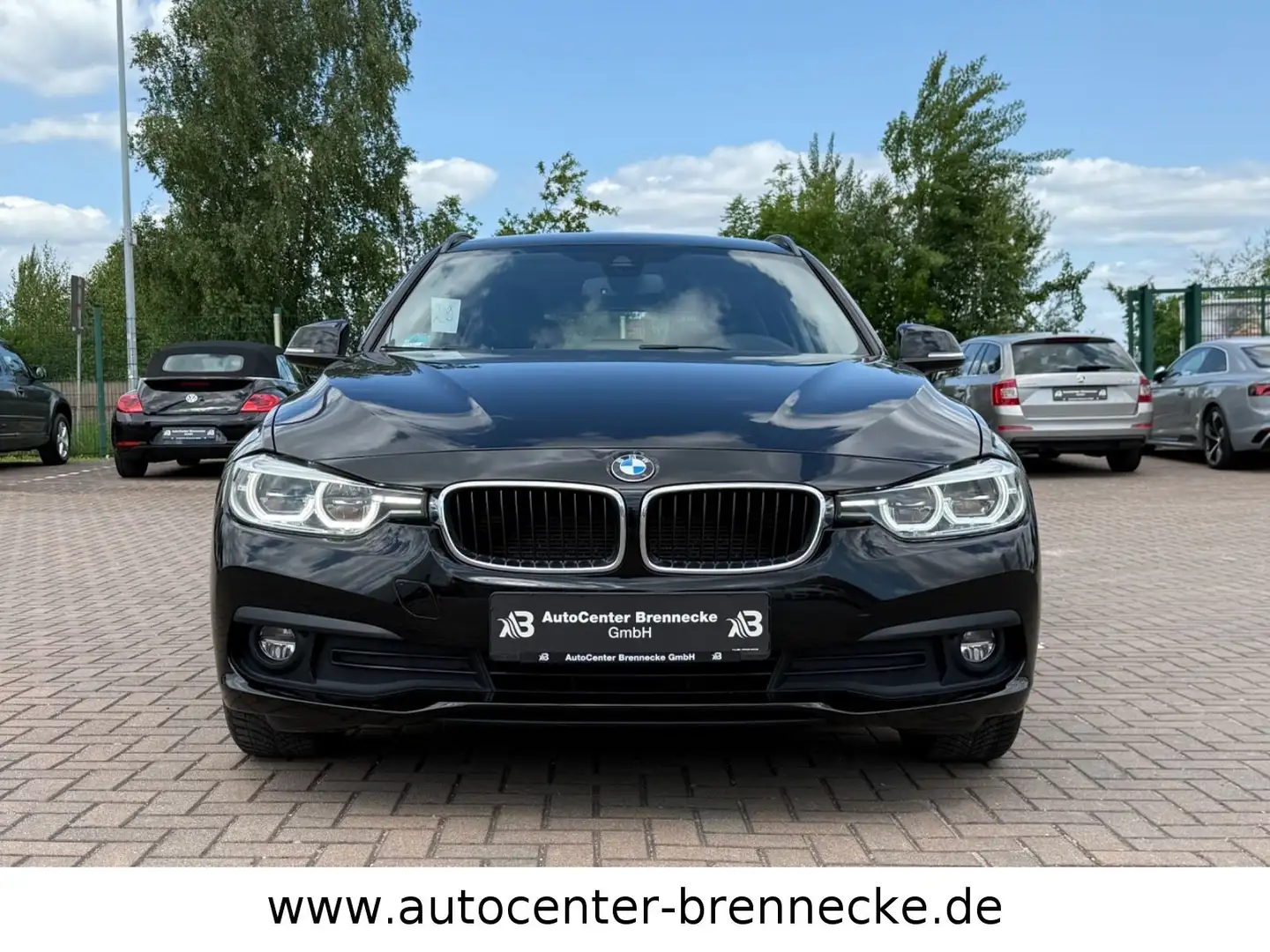 BMW 320 Baureihe 3 Touring 320d *HuD*Navi*Automatik* Schwarz - 2