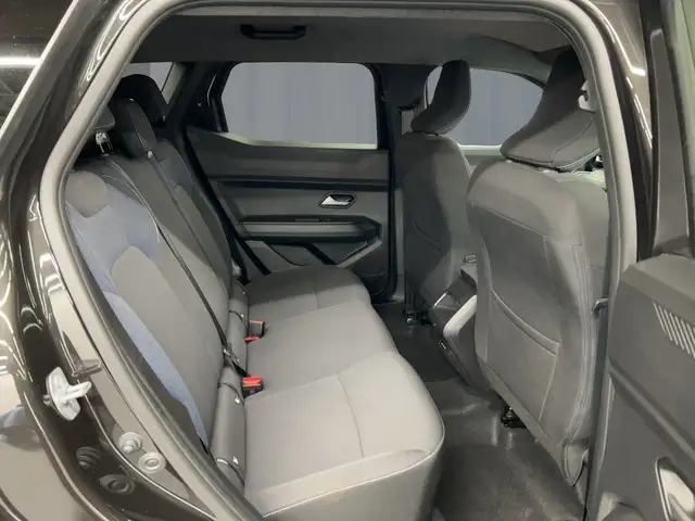 Dacia Duster view 9