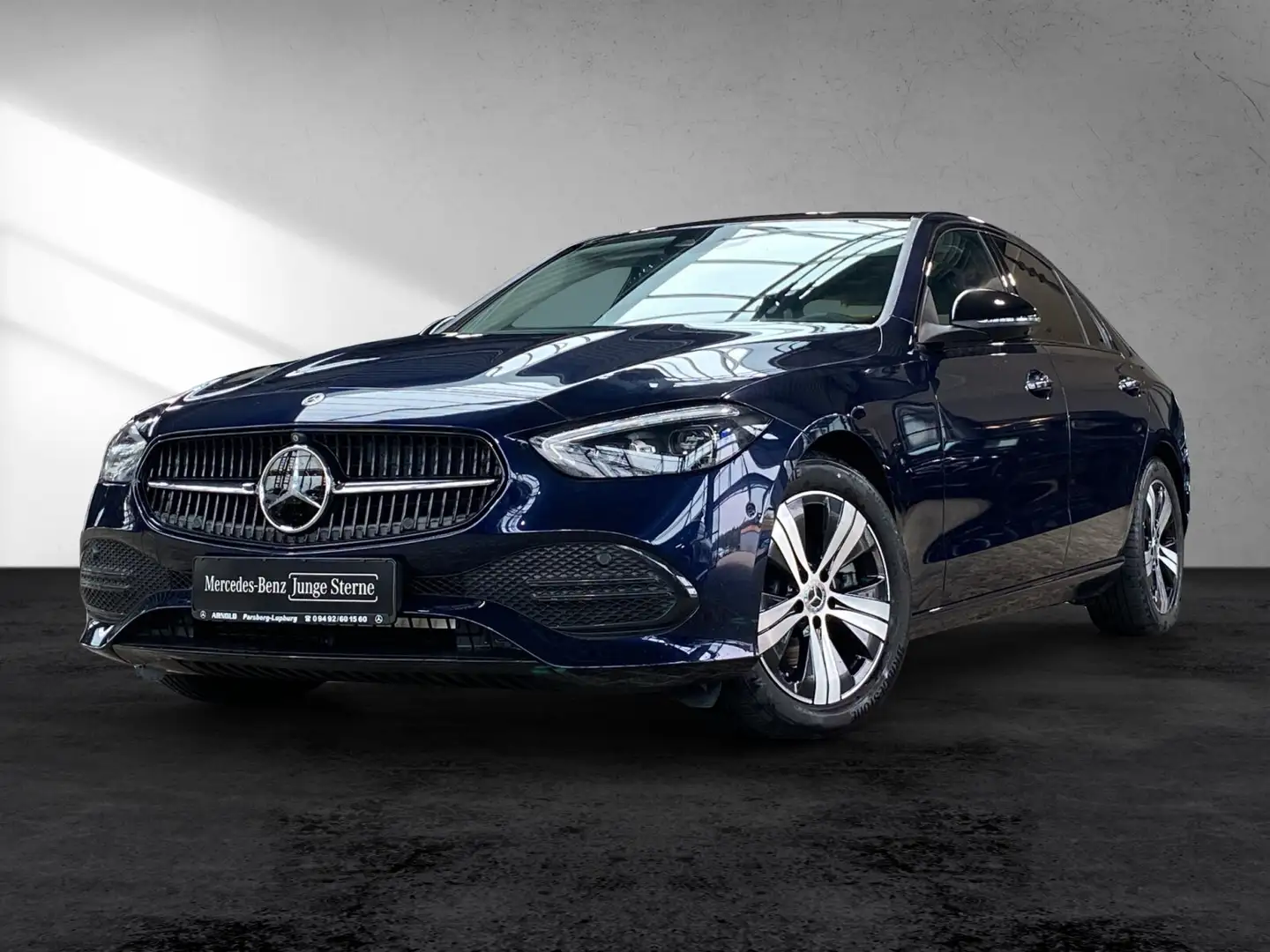 Mercedes-Benz C 200 C 200 d Avantgarde Night Distr Pano HUD 360° AHK Blau - 2