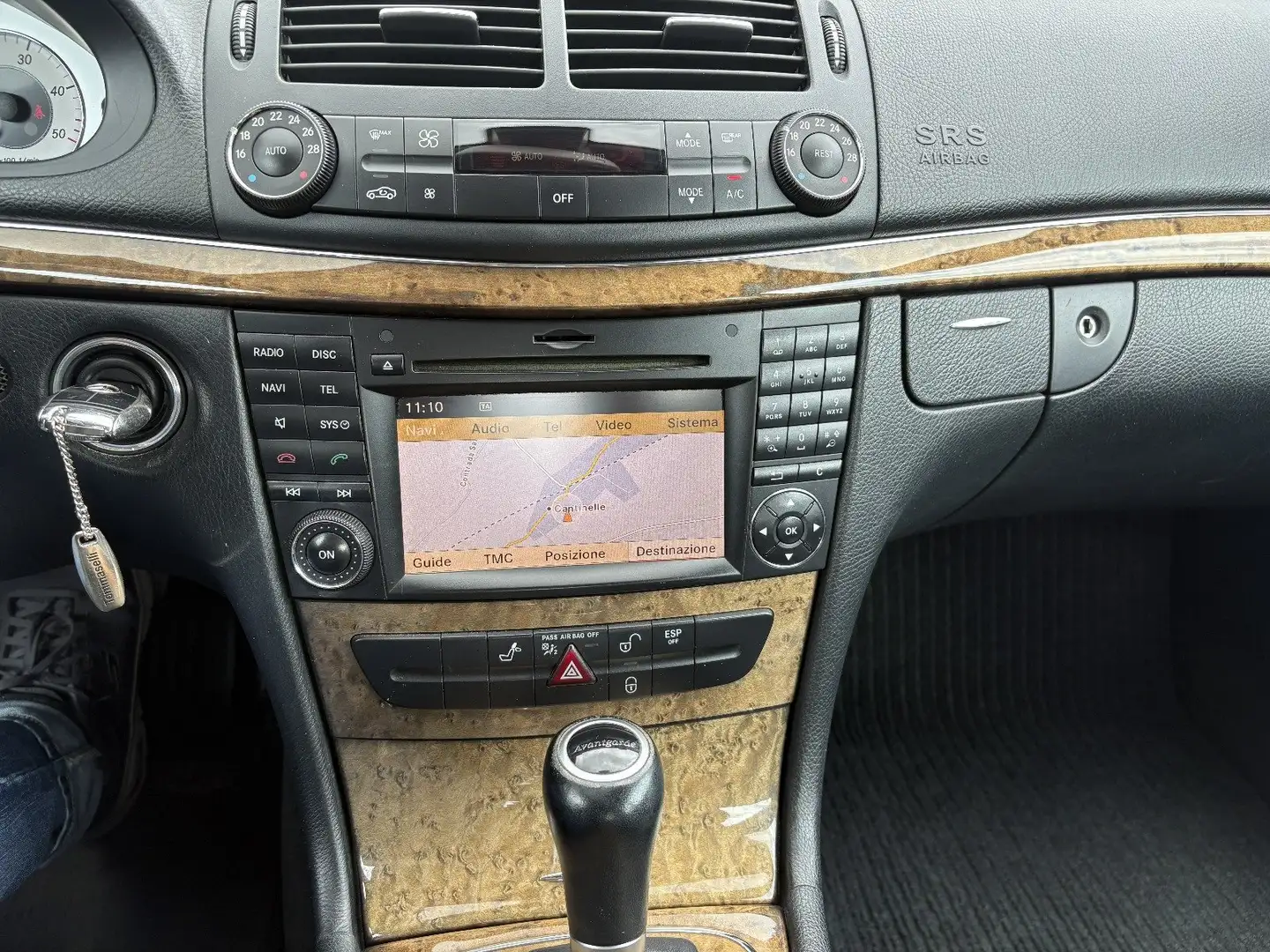Mercedes-Benz E 220 Classe E - W211 Berlina cdi evo Avantgarde 170cv Argento - 2