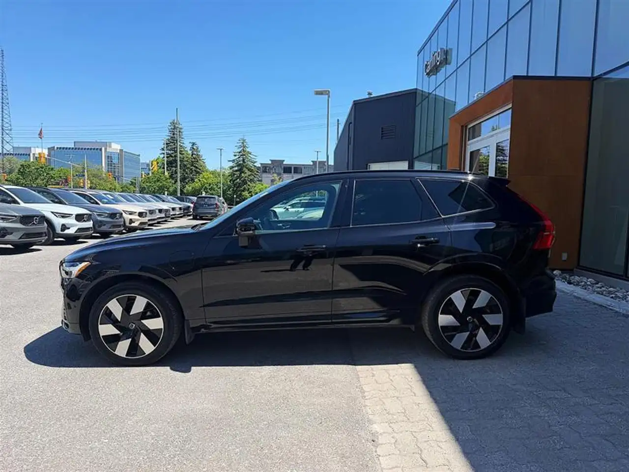 Volvo XC60 снимка Volvo XC60
