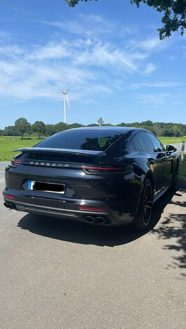 Porsche Panamera Basis - 2