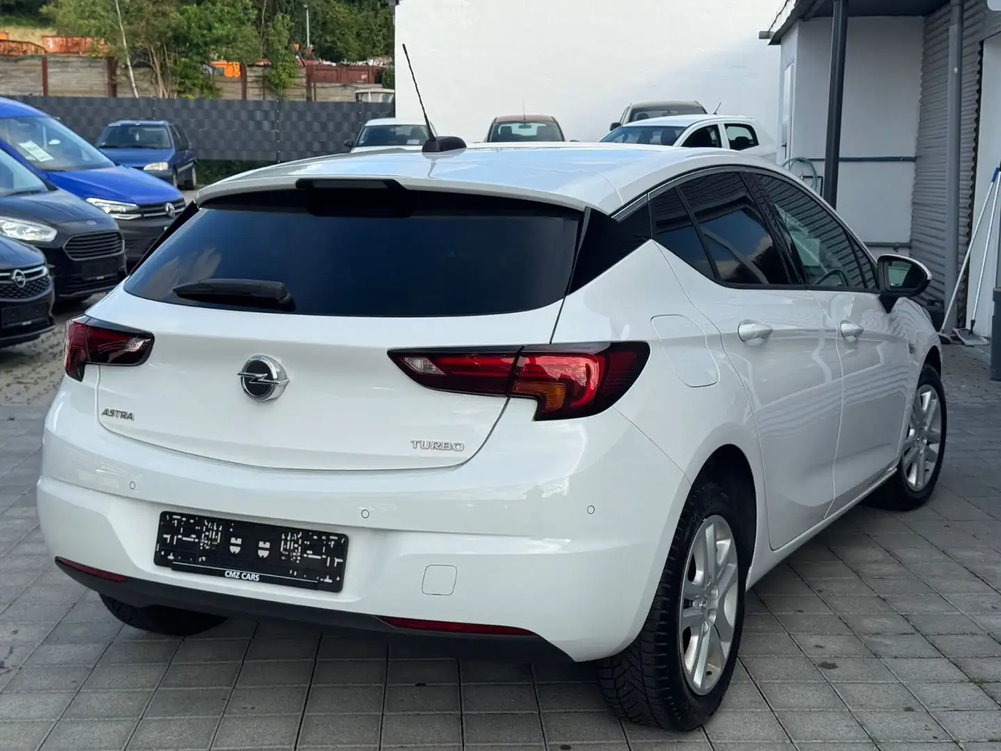 Opel Astra K Lim. Dynamic*Scheckheft*PDC*Tempomat* Weiß - 2