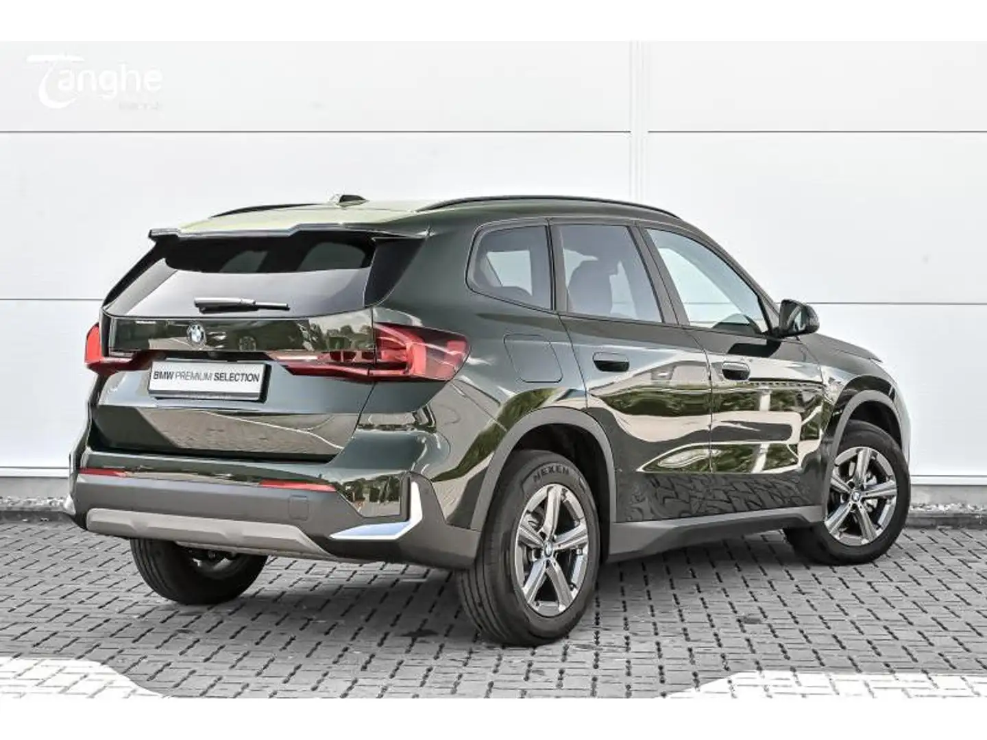 BMW X1 sDrive18iA Zielony - 2