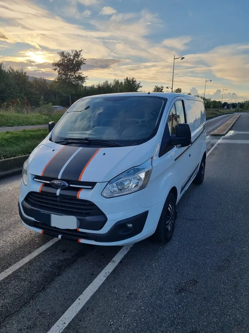 Ford Tourneo Custom 300 L2H1 2.2 TDCi 125 Trend - 2