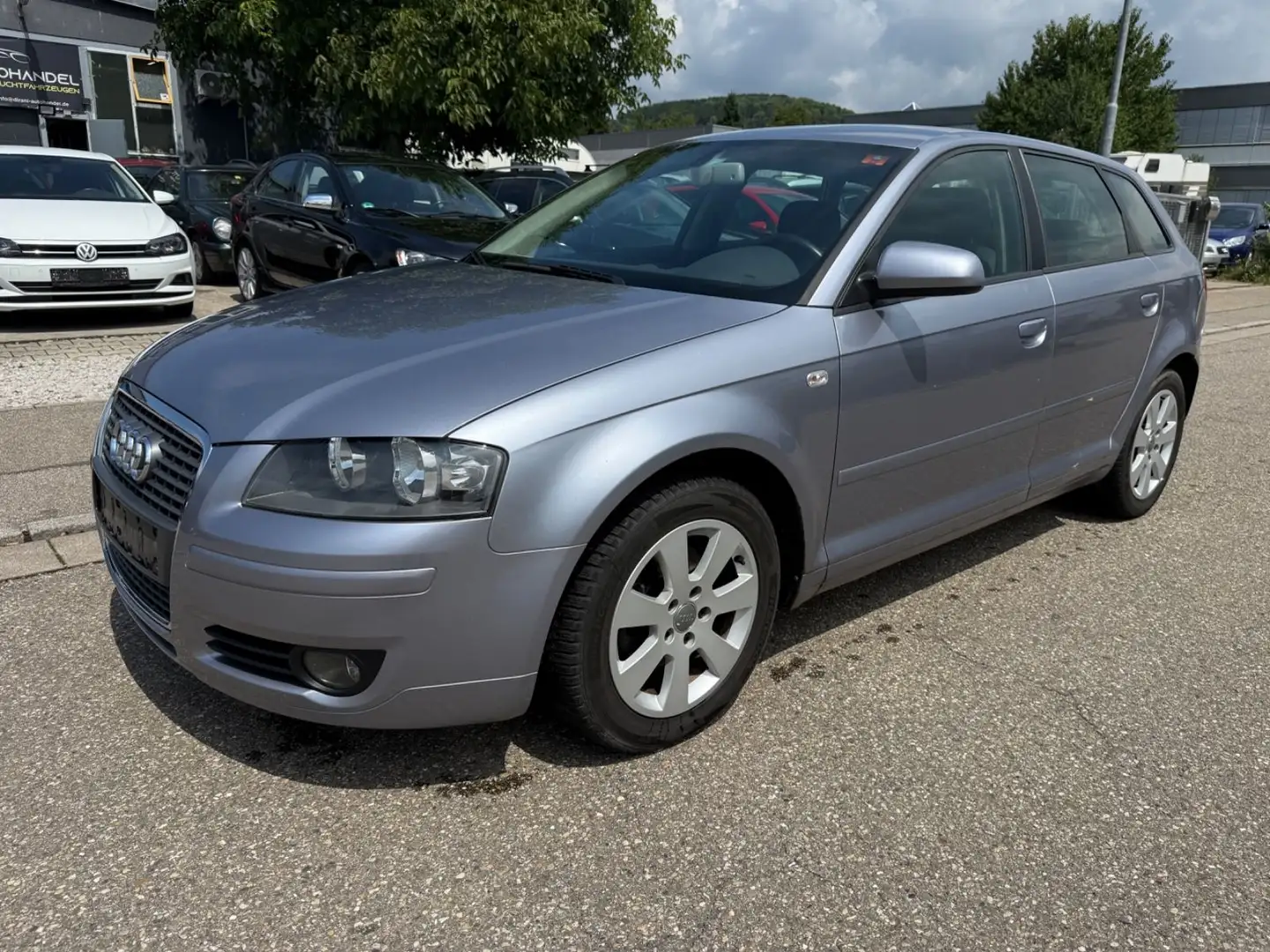 Audi A3 Sportback 2.0 TDI Argintiu - 1
