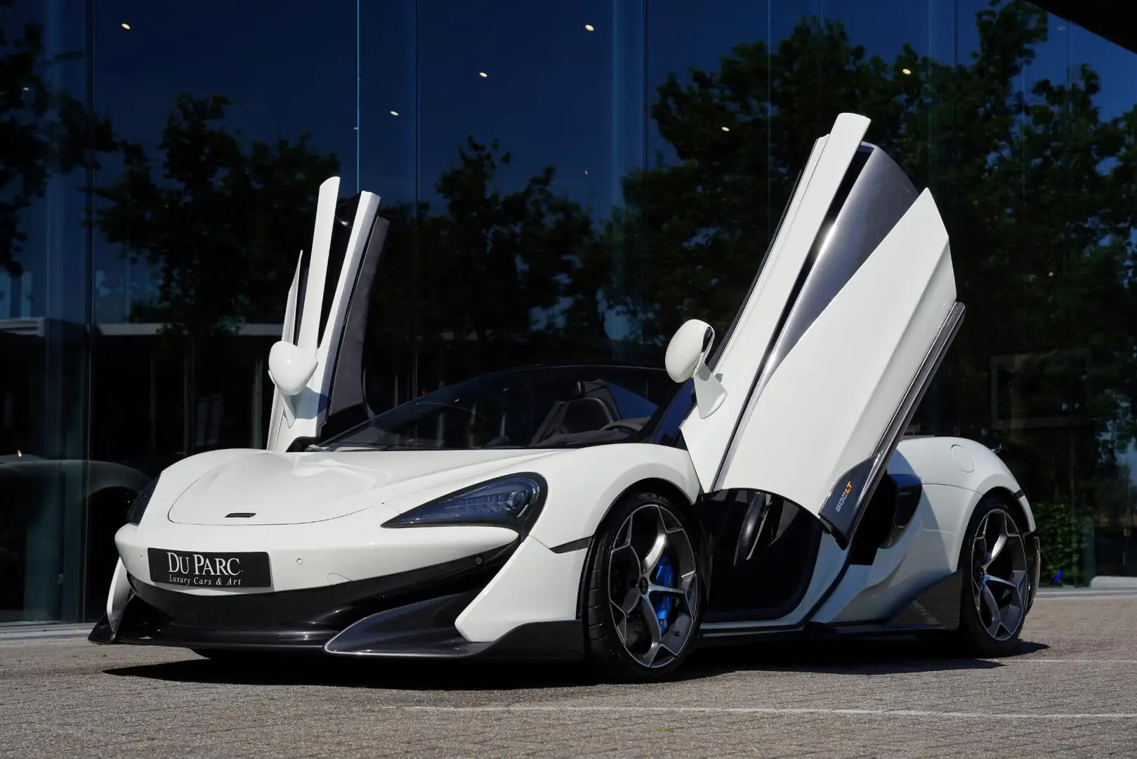 McLaren 600LT Spider 3.8 V8 / Lifting / Premium Audio / Export Weiß - 2