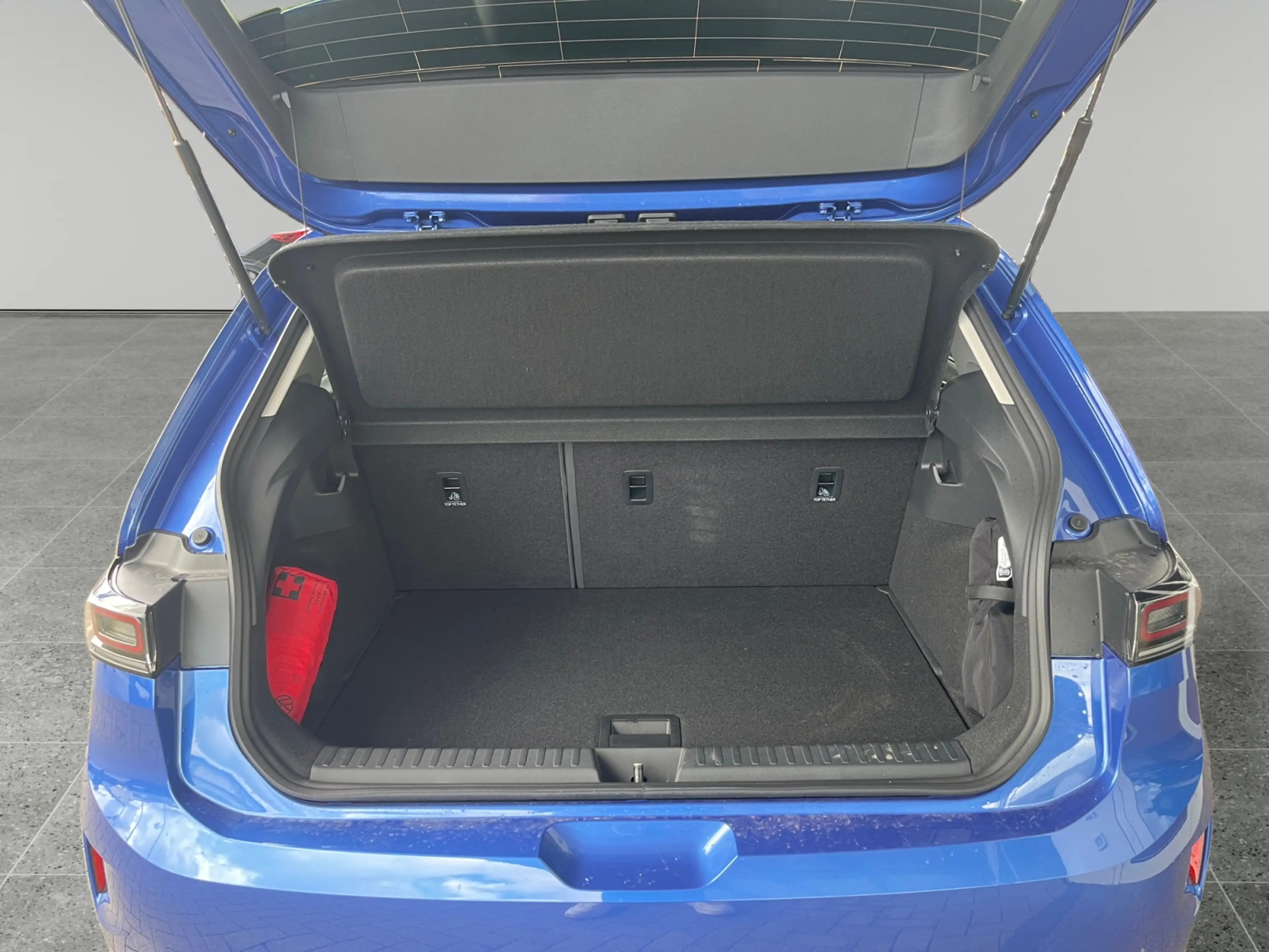 Volkswagen ID. Polo ID.Polo 155 kW Launch-Edition Life Navi Kamera — photo 12