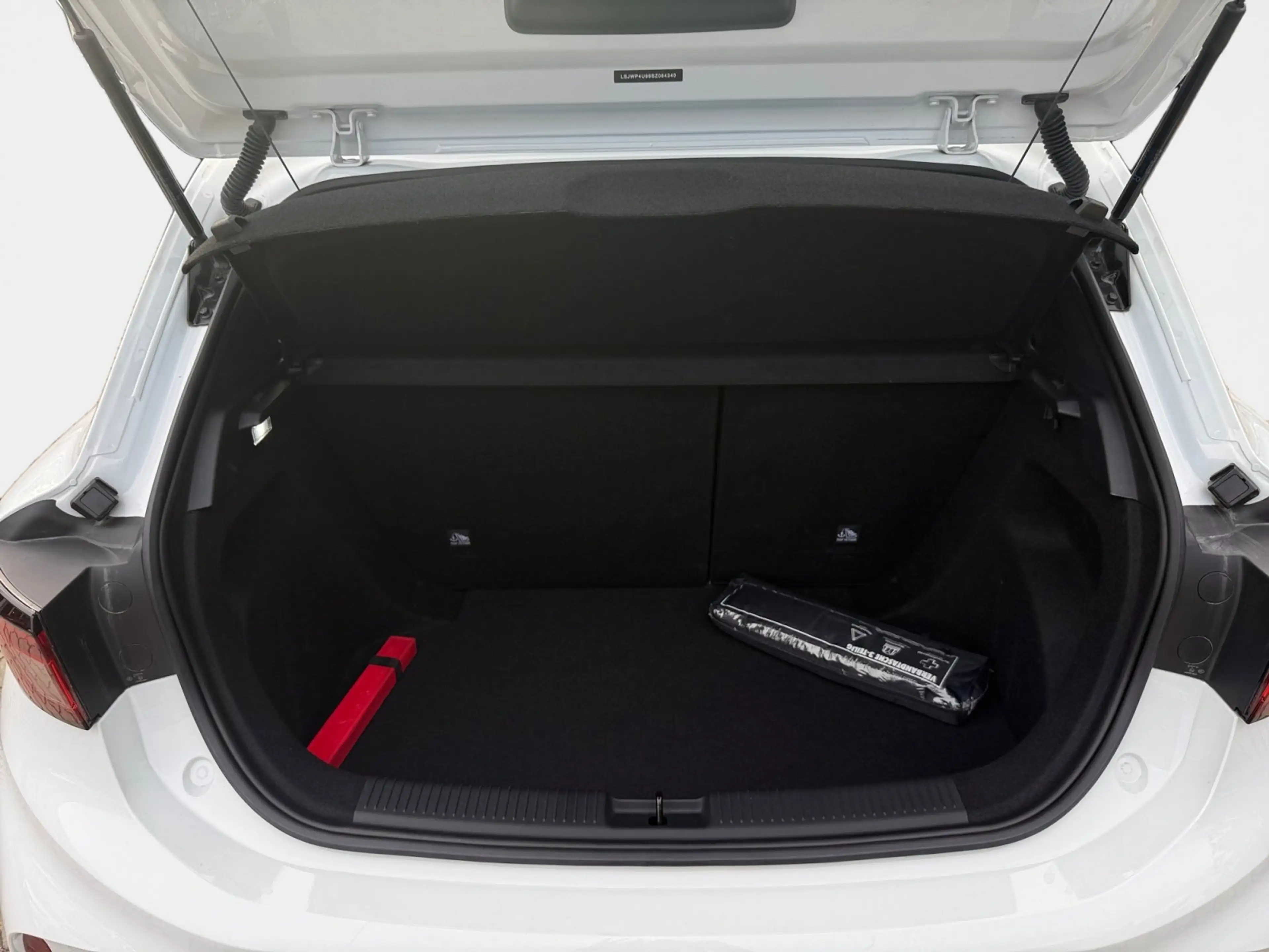 MG MG3 3 1.5 85 kW Comfort ACC*Navi*Fernlichtass.*LED — photo 11