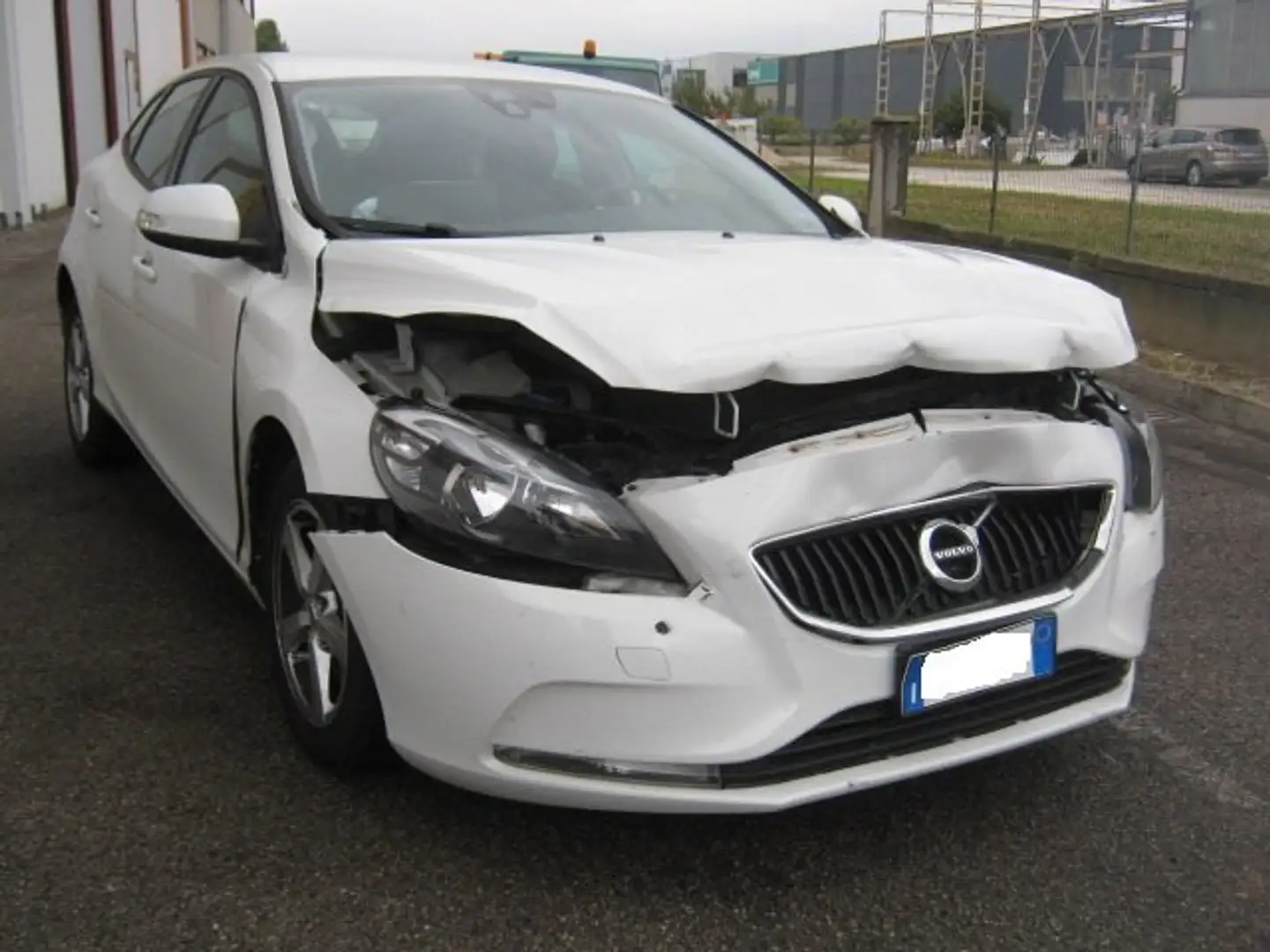 Volvo V40 2.0 D2  Business Geartronic Bianco - 2