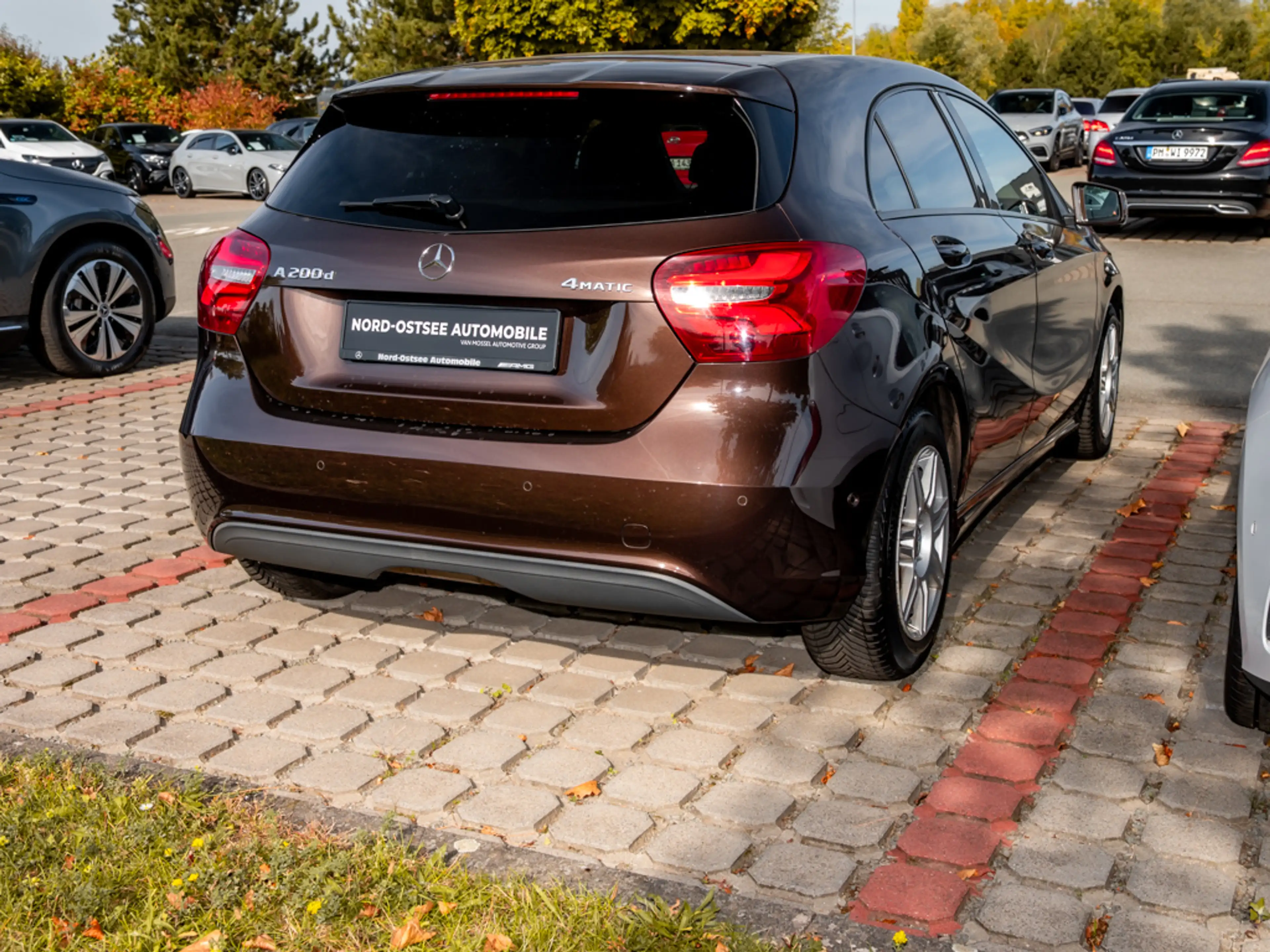 Mercedes-Benz A 200 d 4M PANO STDHZG AHK COMAND HUK LED TEMPO — photo 3