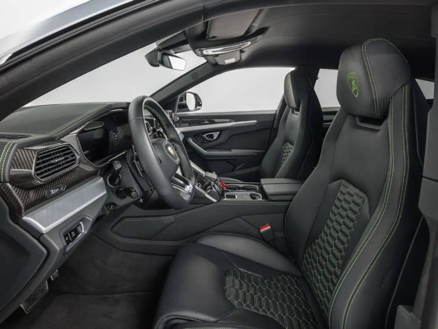 Lamborghini Urus 4.0 V8 Aut. Plateado - 2
