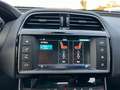 Jaguar XE Portfolio 20 d Automatik*Navigation*Bi-Xenon* Rot - thumbnail 13