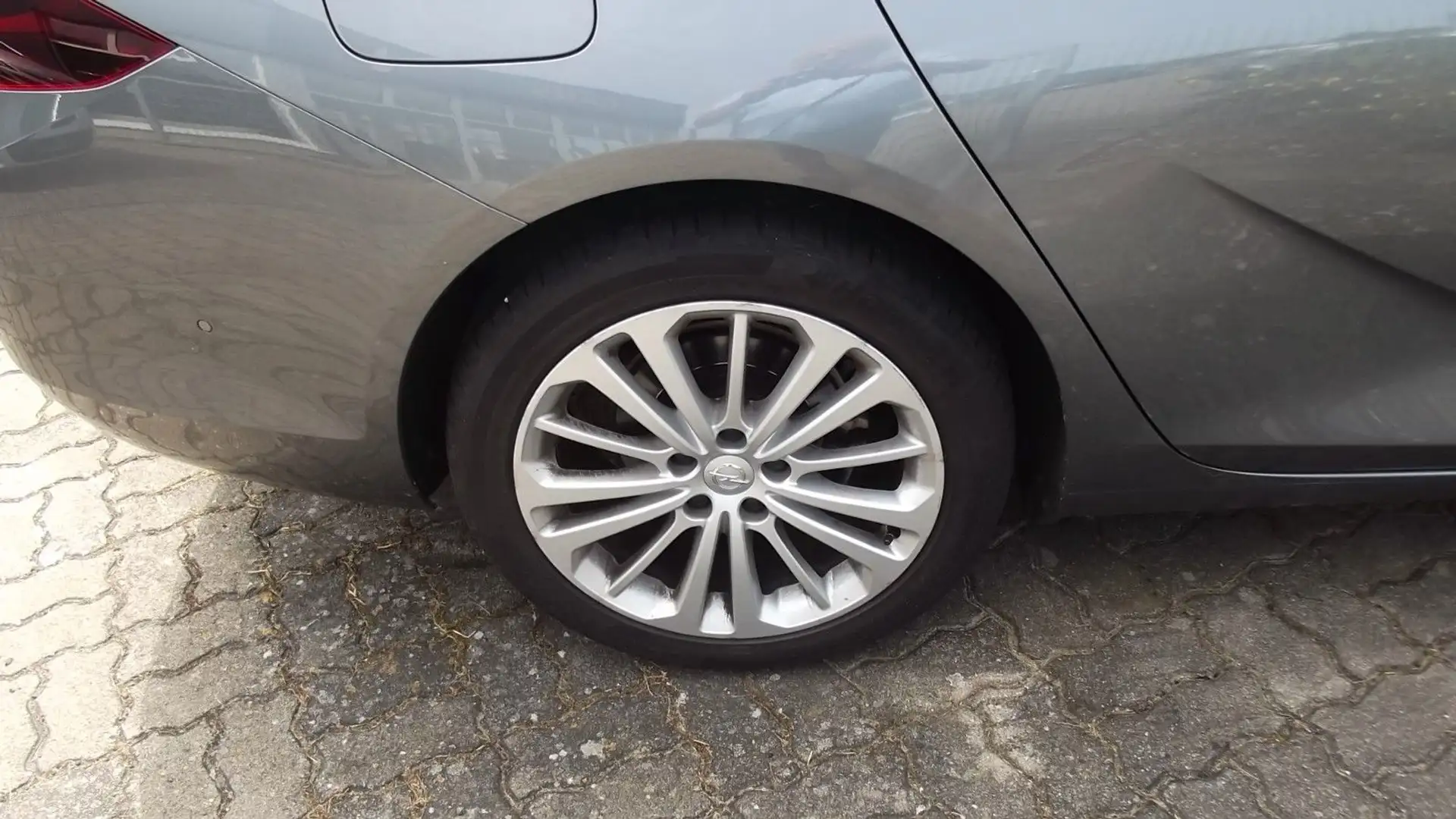 Opel Insignia B Grand Sport Innovation,Navi.Kamera h. Grau - 2