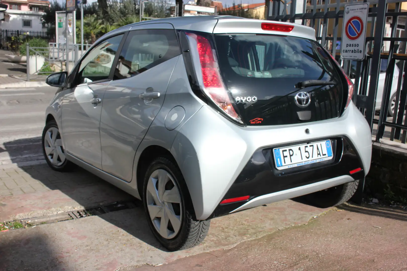 Toyota Aygo 5p 1.0 AUTOMATICA *PREZZO VERO* palette f1-km cert - 2