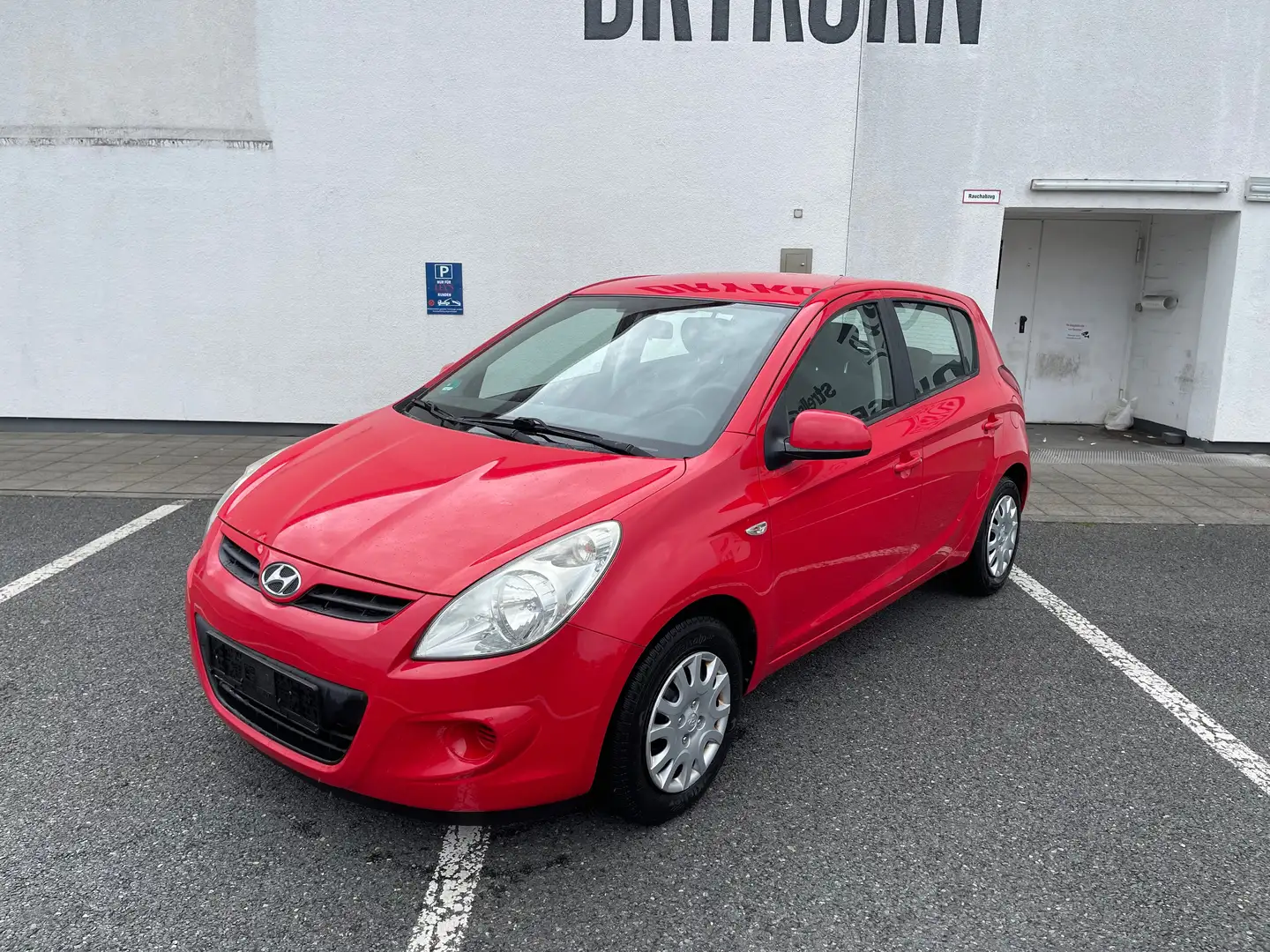 Hyundai i20 Classic Rot - 1