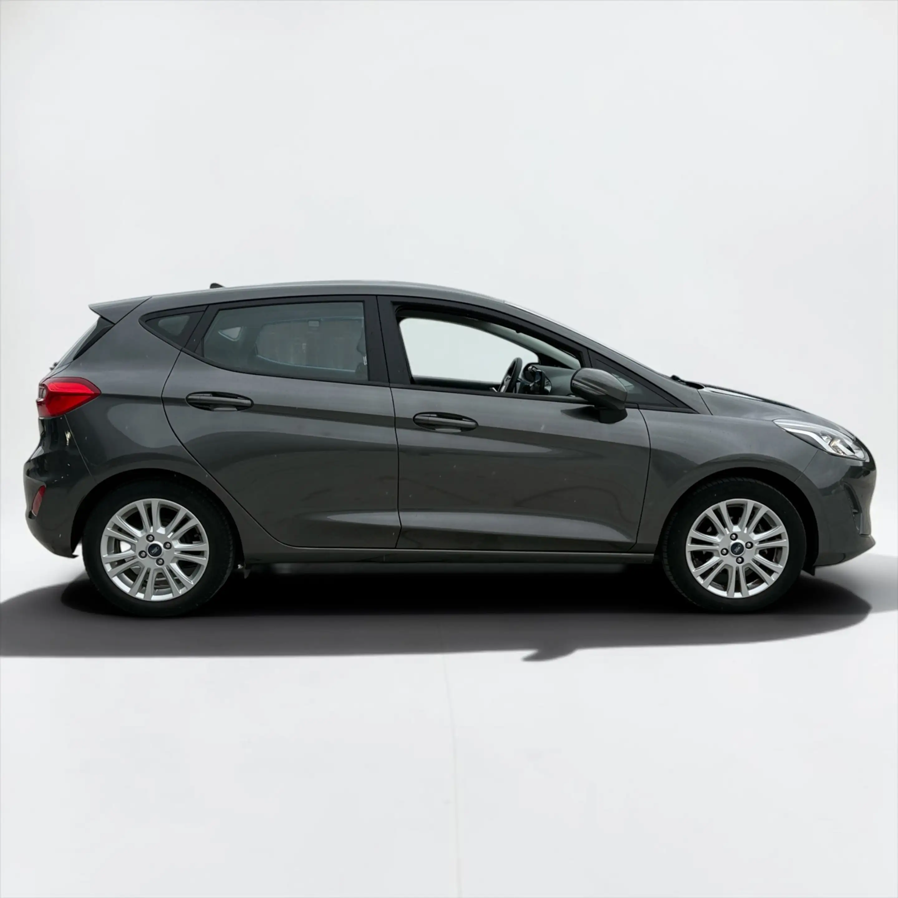 Ford Fiesta 1.1 Trend parkeersensoren CarPlay APK — photo 7