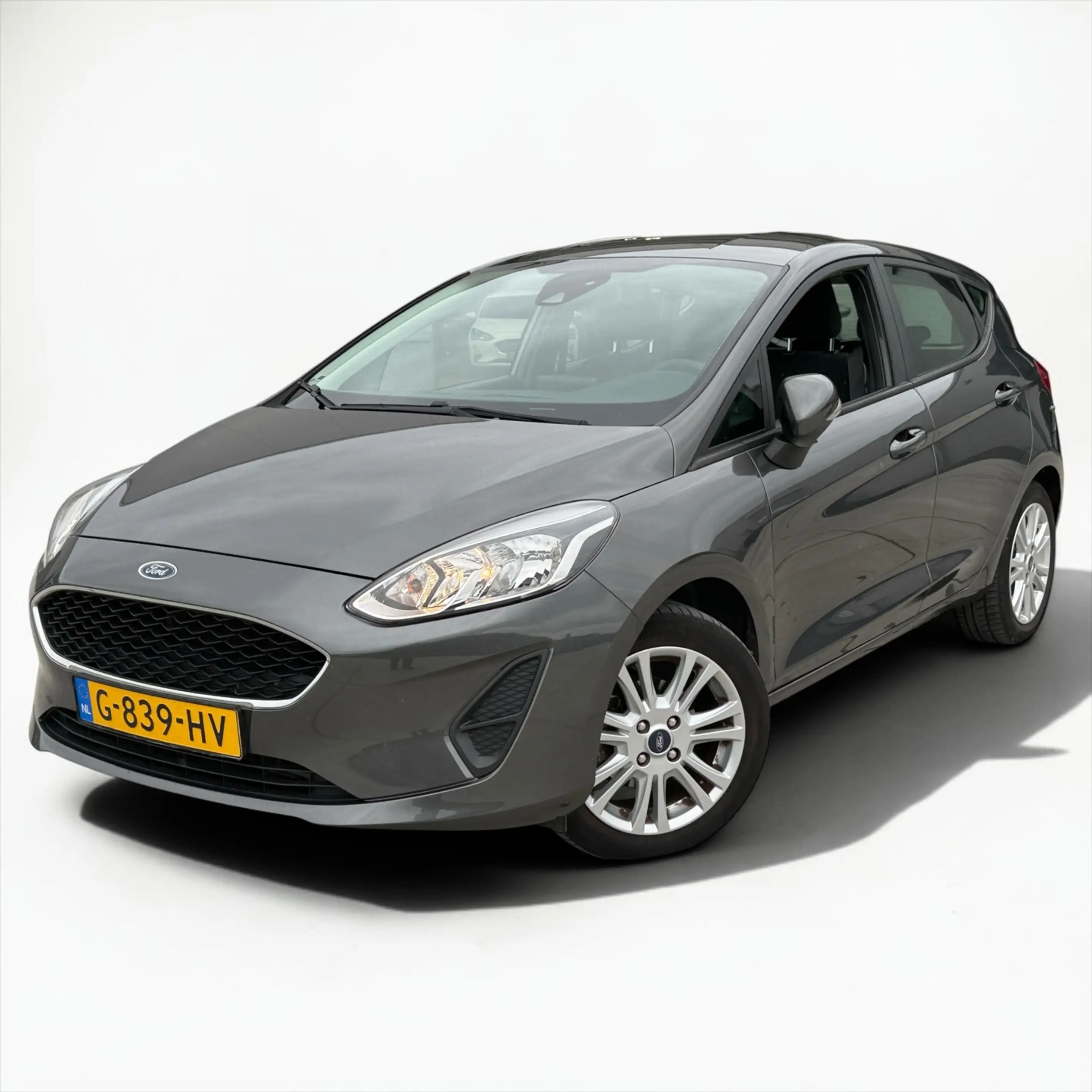 Ford Fiesta 1.1 Trend parkeersensoren CarPlay APK