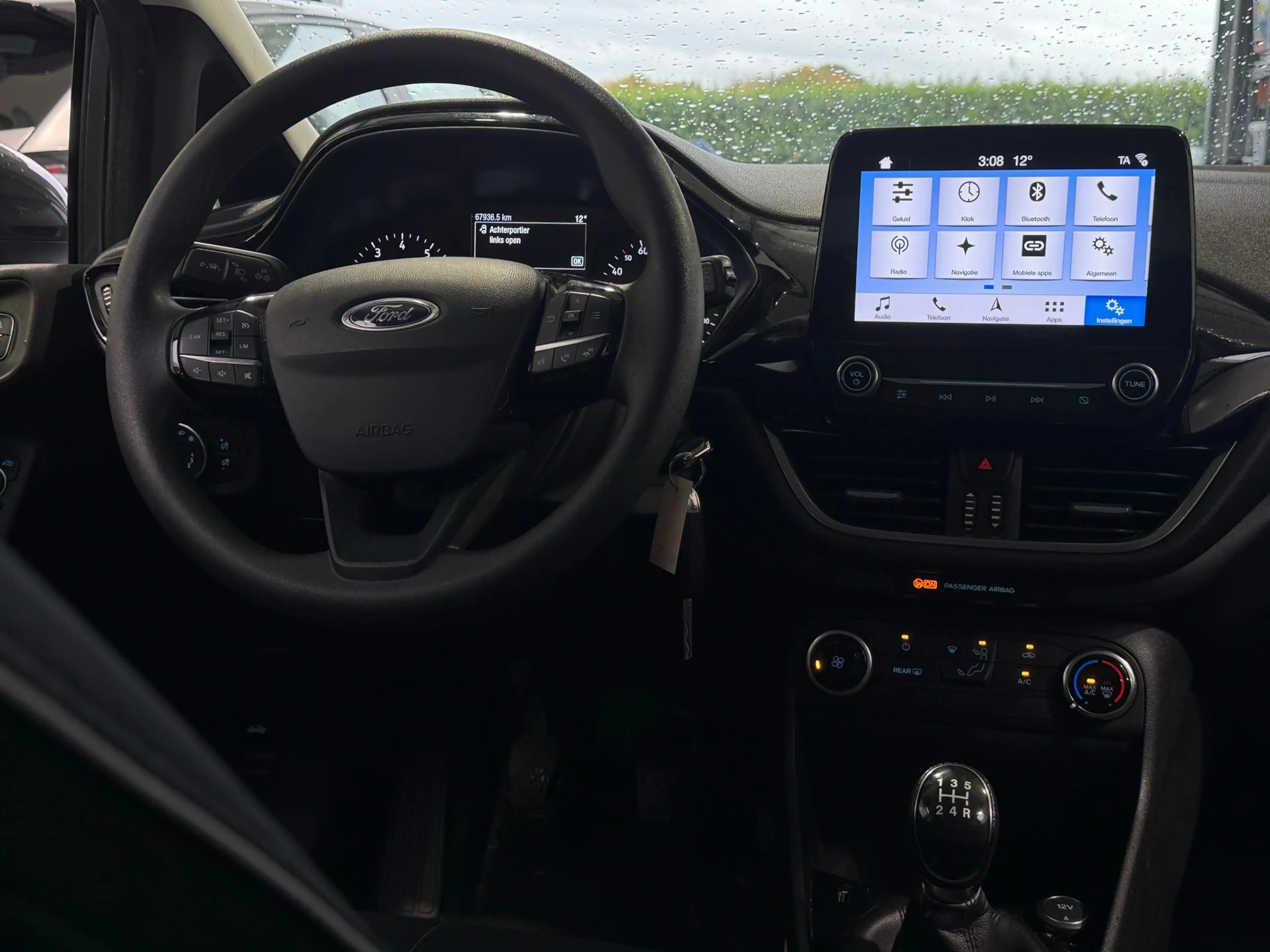 Ford Fiesta 1.1 Trend parkeersensoren CarPlay APK — photo 9