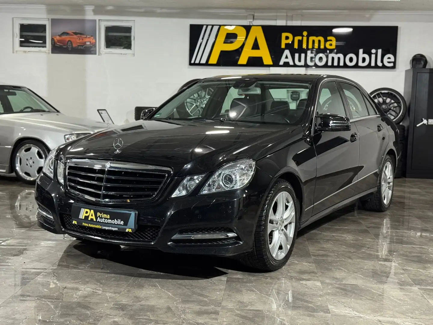 Mercedes-Benz E 220 CDI Avantgarde Automatik Xenon Tempomat Noir - 1
