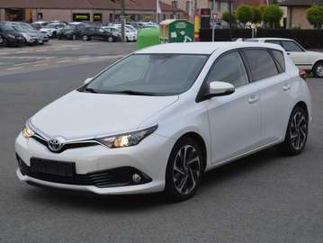 Auris 1.6 D-4D Dynamic