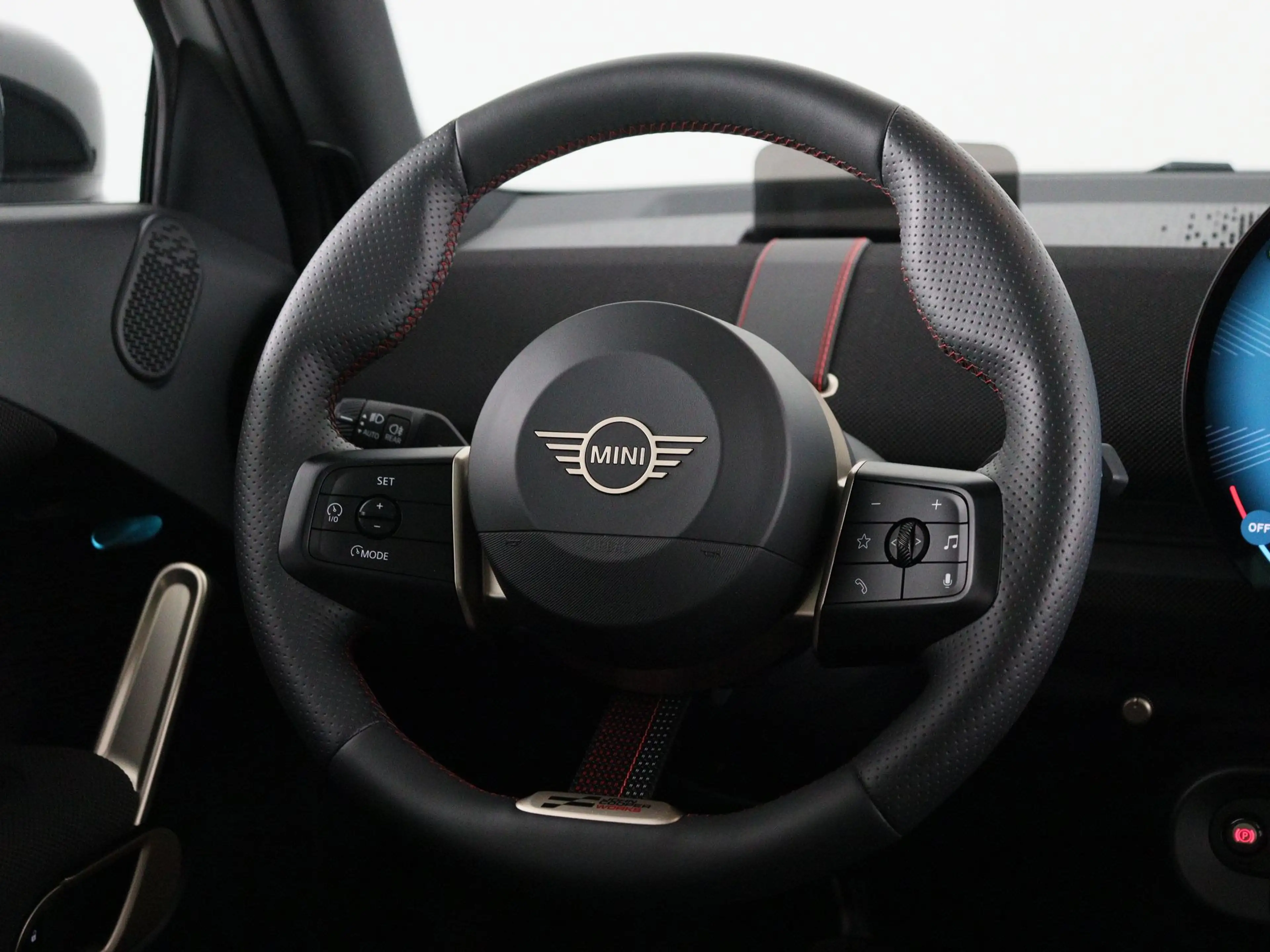 MINI Aceman SE John Cooper Works Pakket M — photo 2