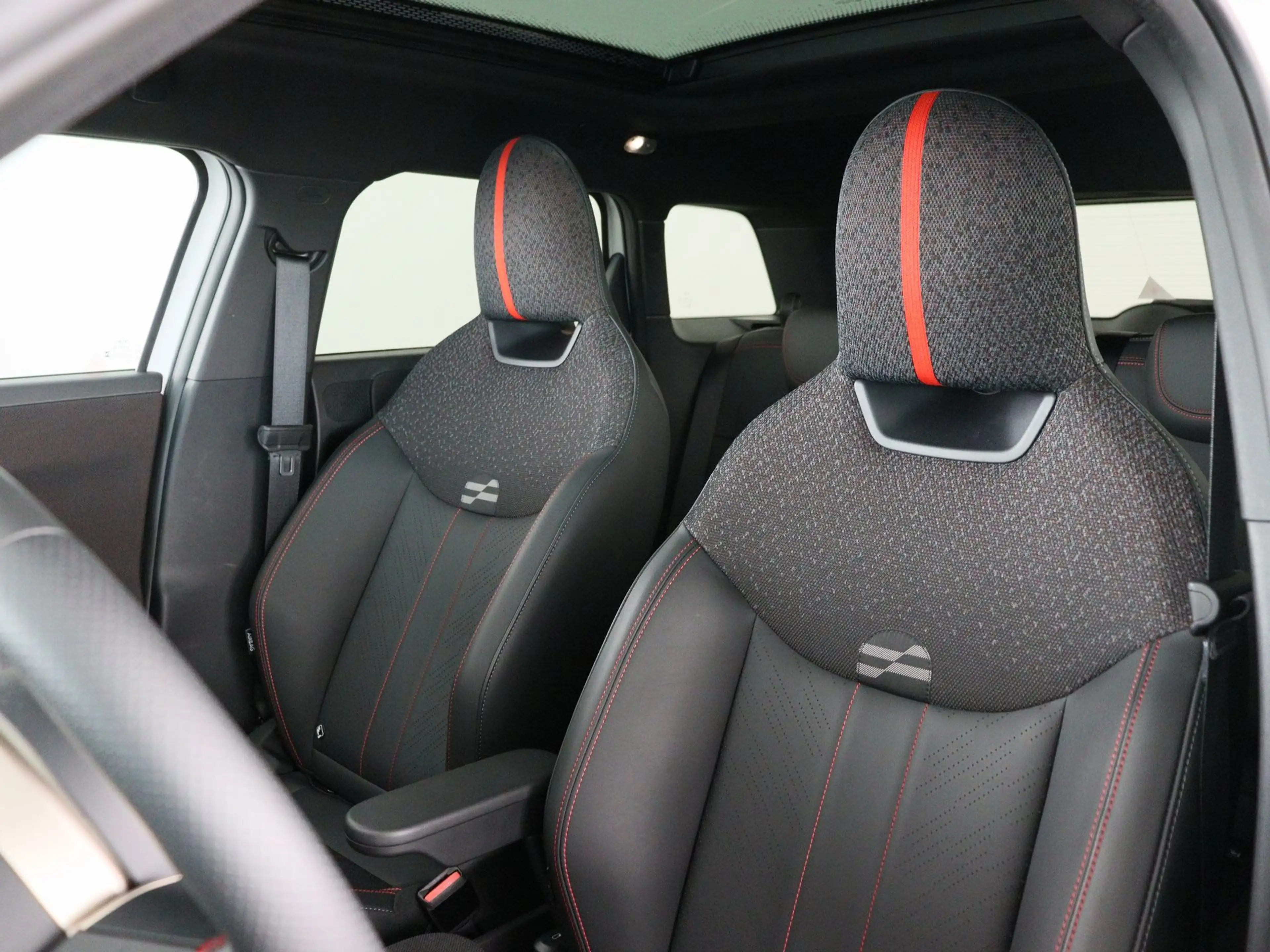 MINI Aceman SE John Cooper Works Pakket M — photo 4