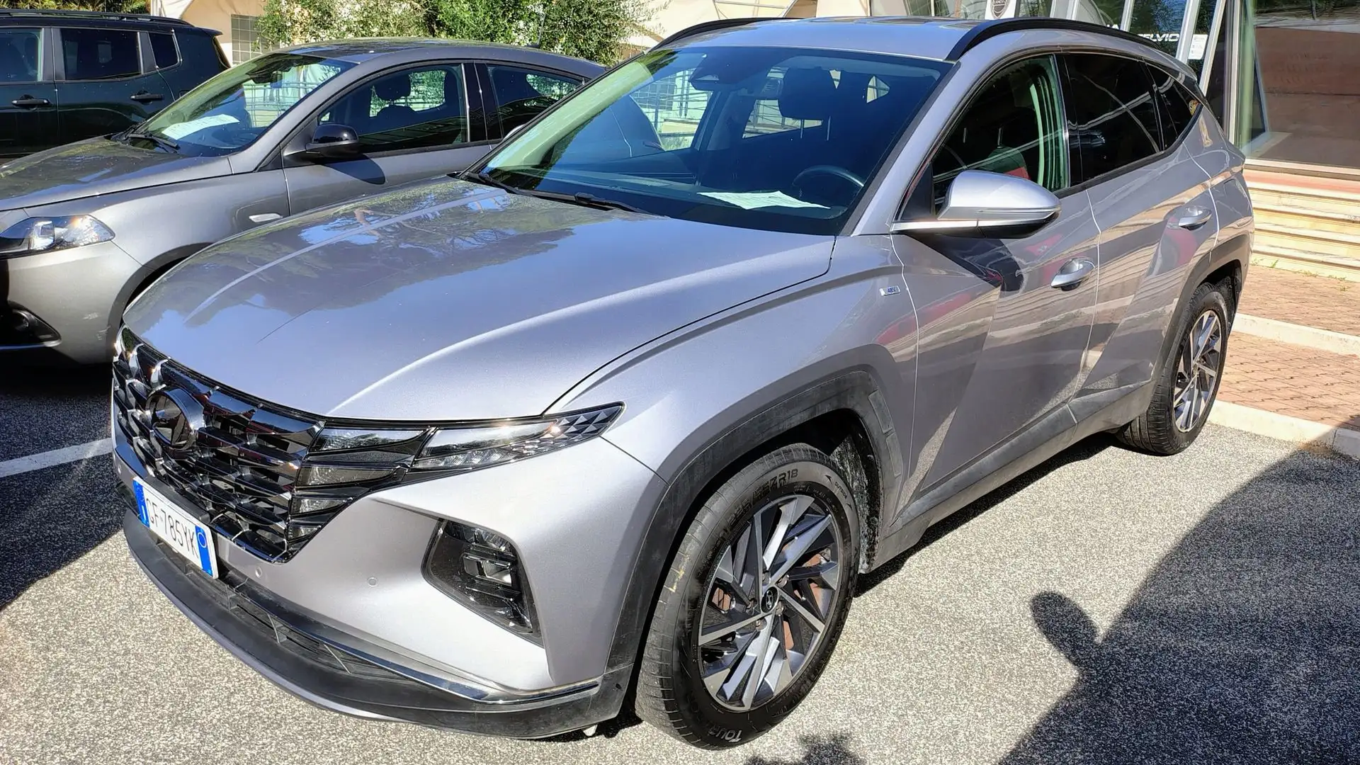 Hyundai TUCSON 1.6 T-GDI 48V DCT Gris - 1