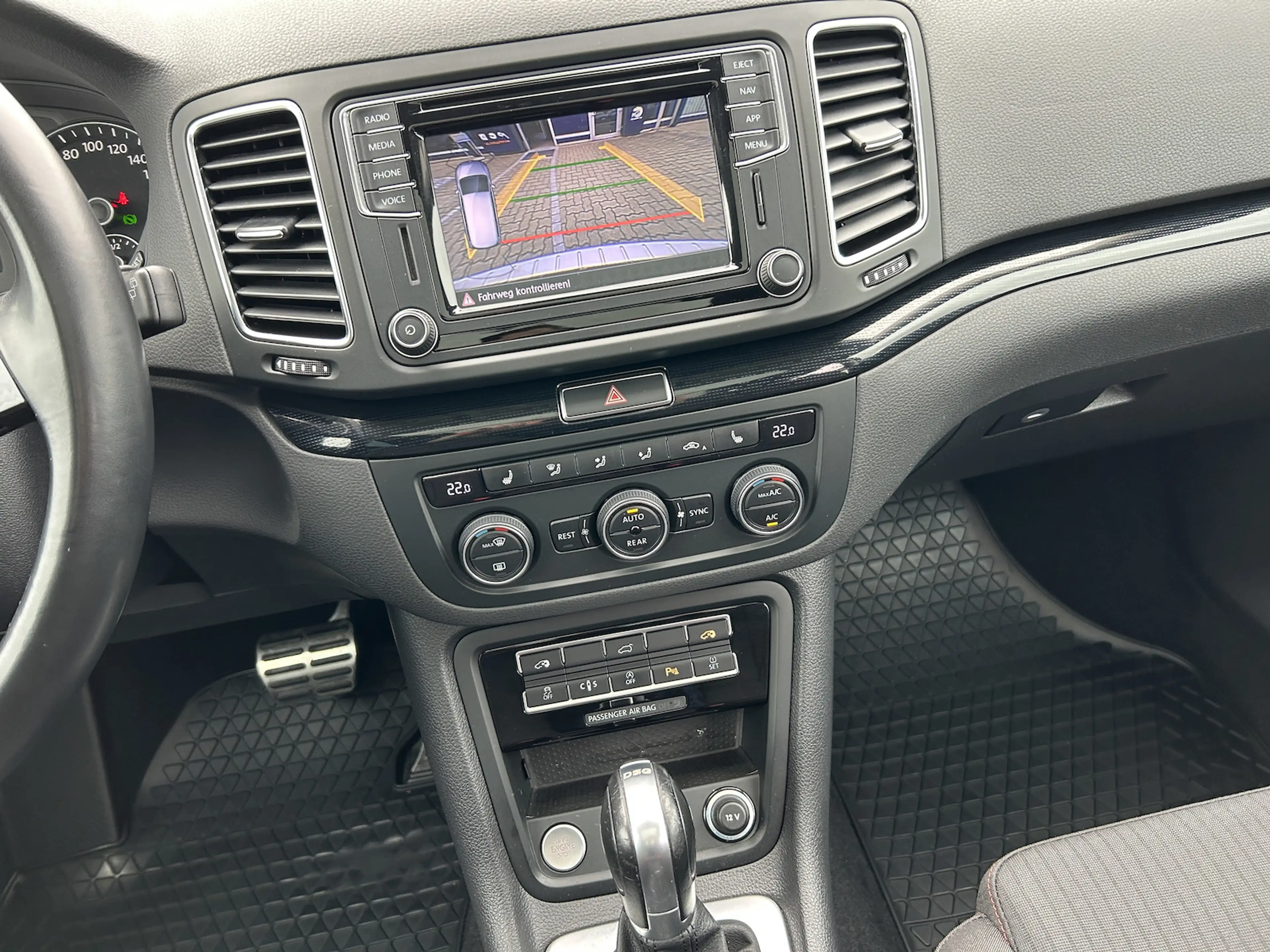 Volkswagen Sharan Sound 2.0 TSI DSG*Pano*AHK*ACC* — photo 13