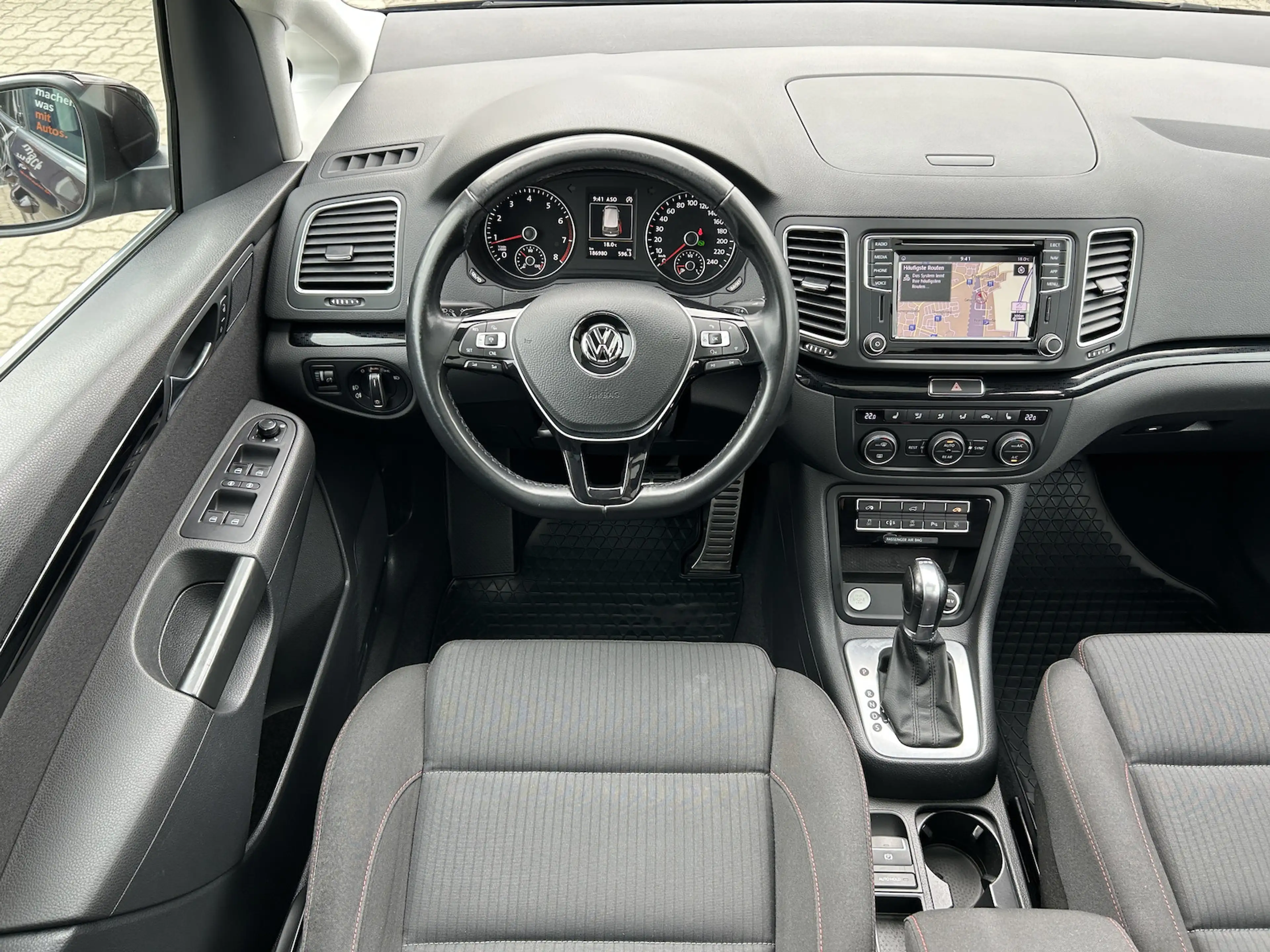 Volkswagen Sharan Sound 2.0 TSI DSG*Pano*AHK*ACC* — photo 12
