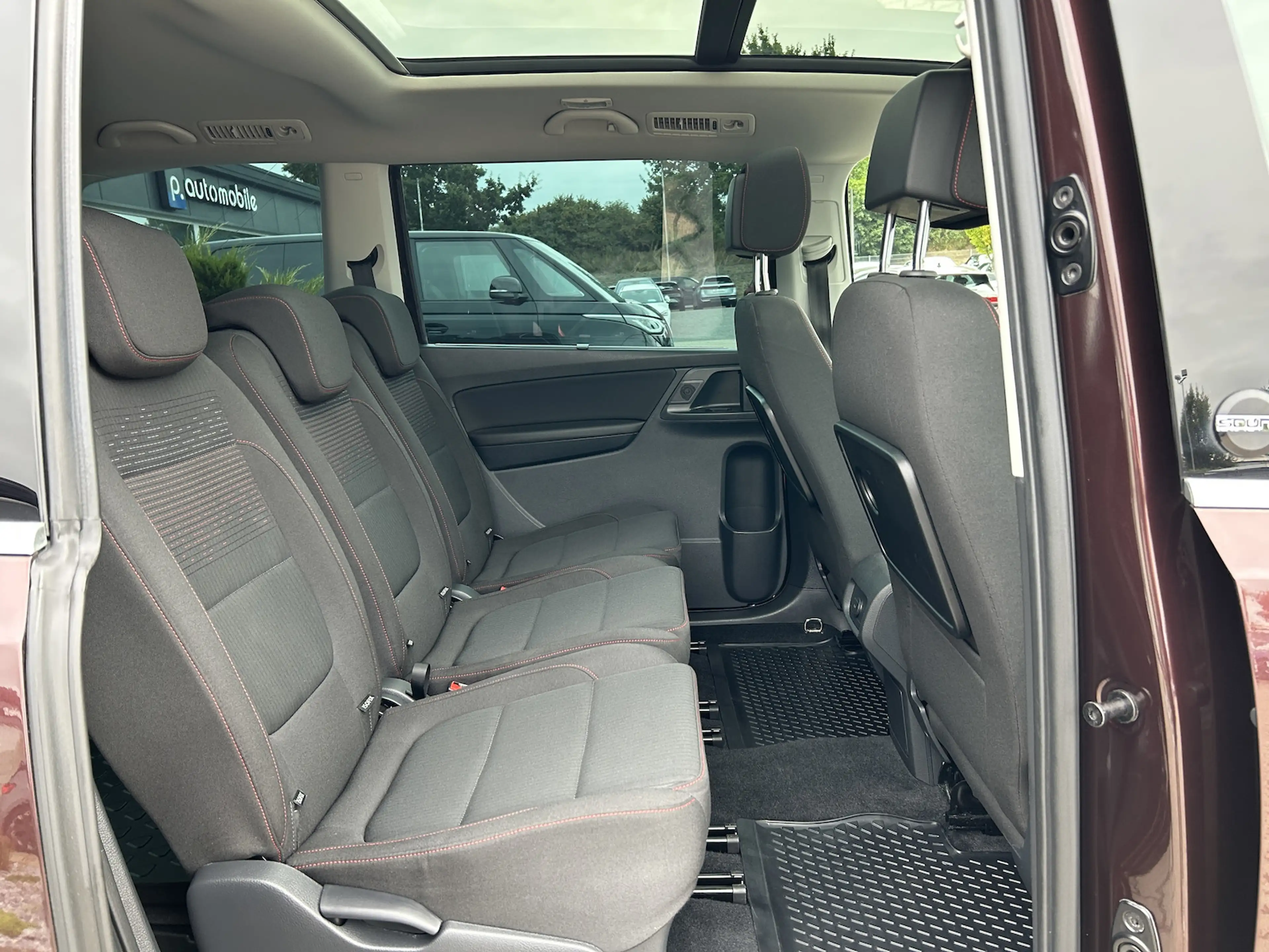 Volkswagen Sharan Sound 2.0 TSI DSG*Pano*AHK*ACC* — photo 11