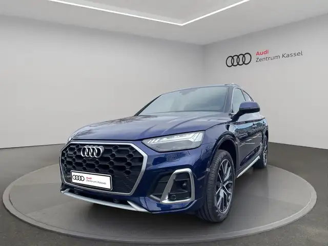 Audi Q5 view 3