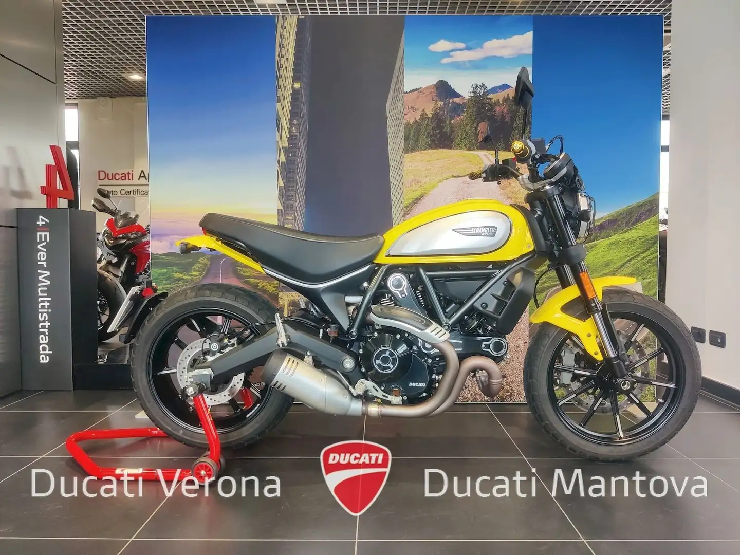 Ducati Scrambler Scrambler 800 Icon Yellow solo 3.282 km! Gelb - 1