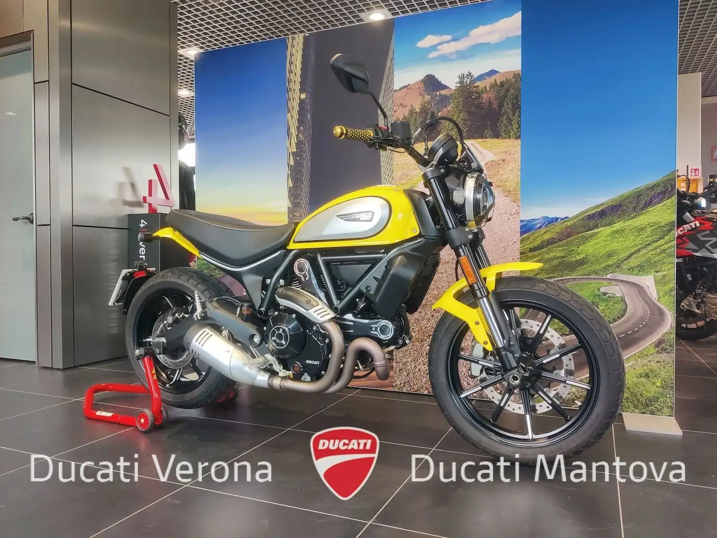 Ducati Scrambler Scrambler 800 Icon Yellow solo 3.282 km! Gelb - 2