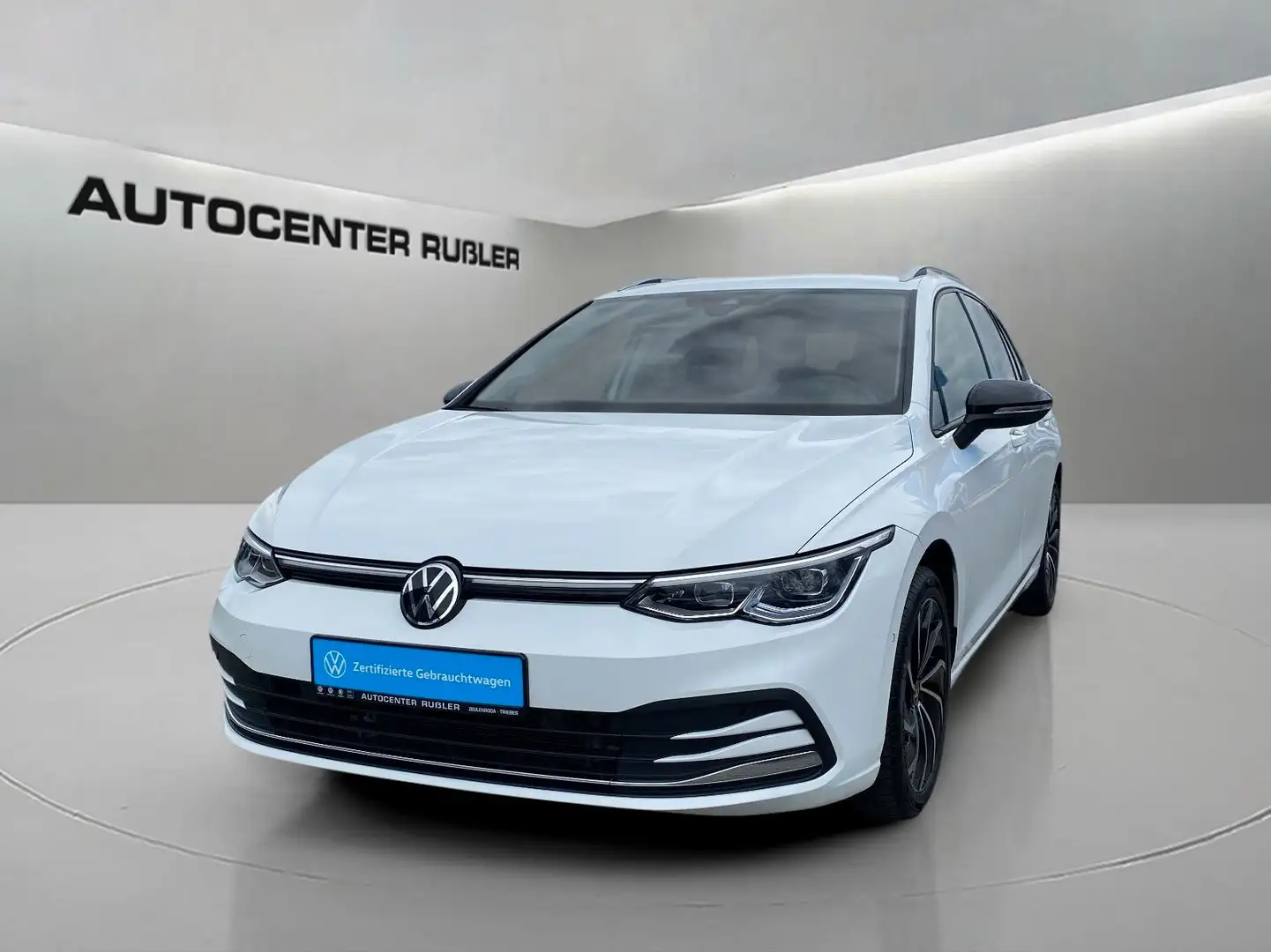 Volkswagen Golf VIII Variant Move AHK, LED, KAMERA, SHZ Wit - 1